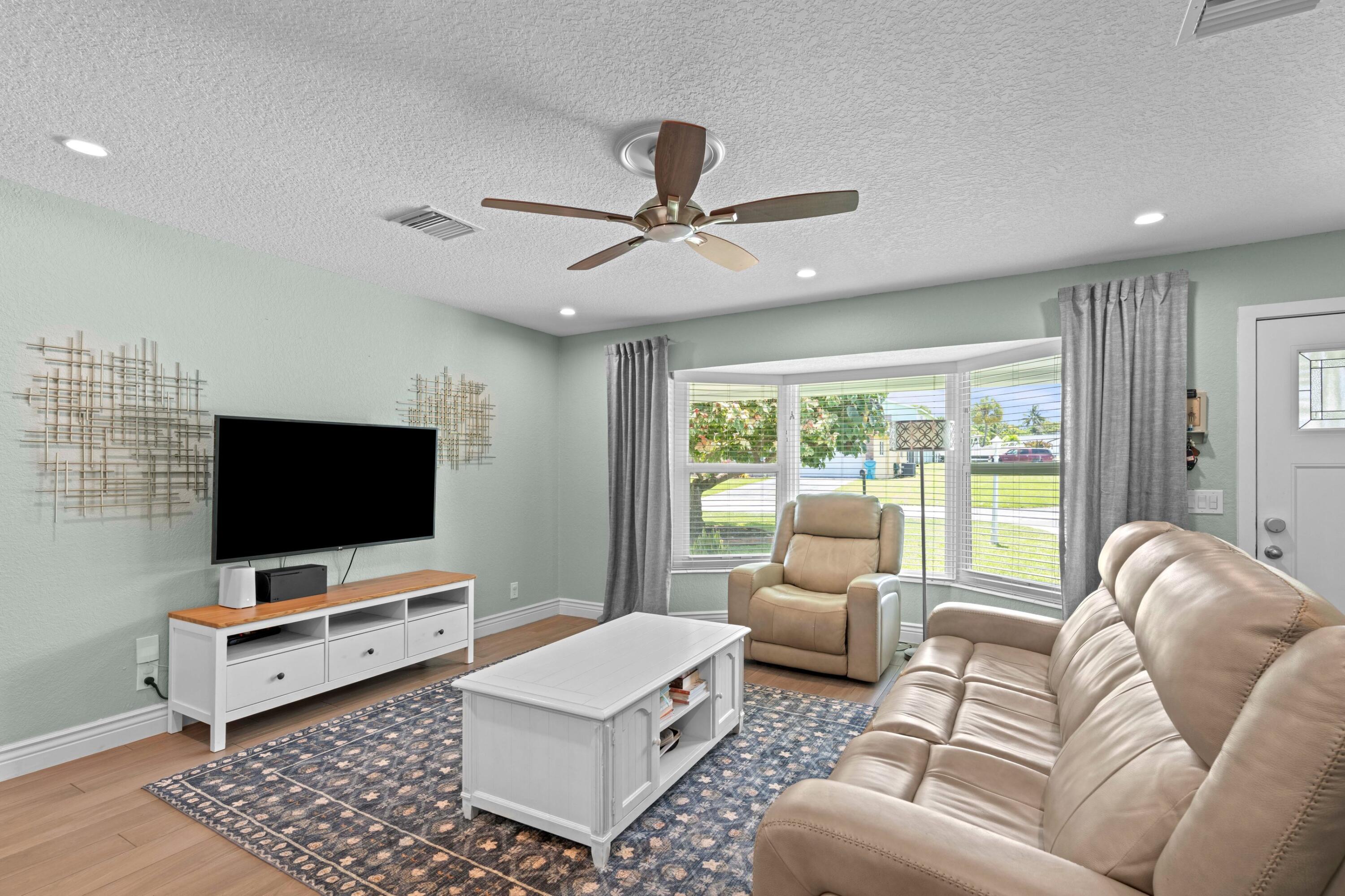 DEWEY HEIGHTS - Residential