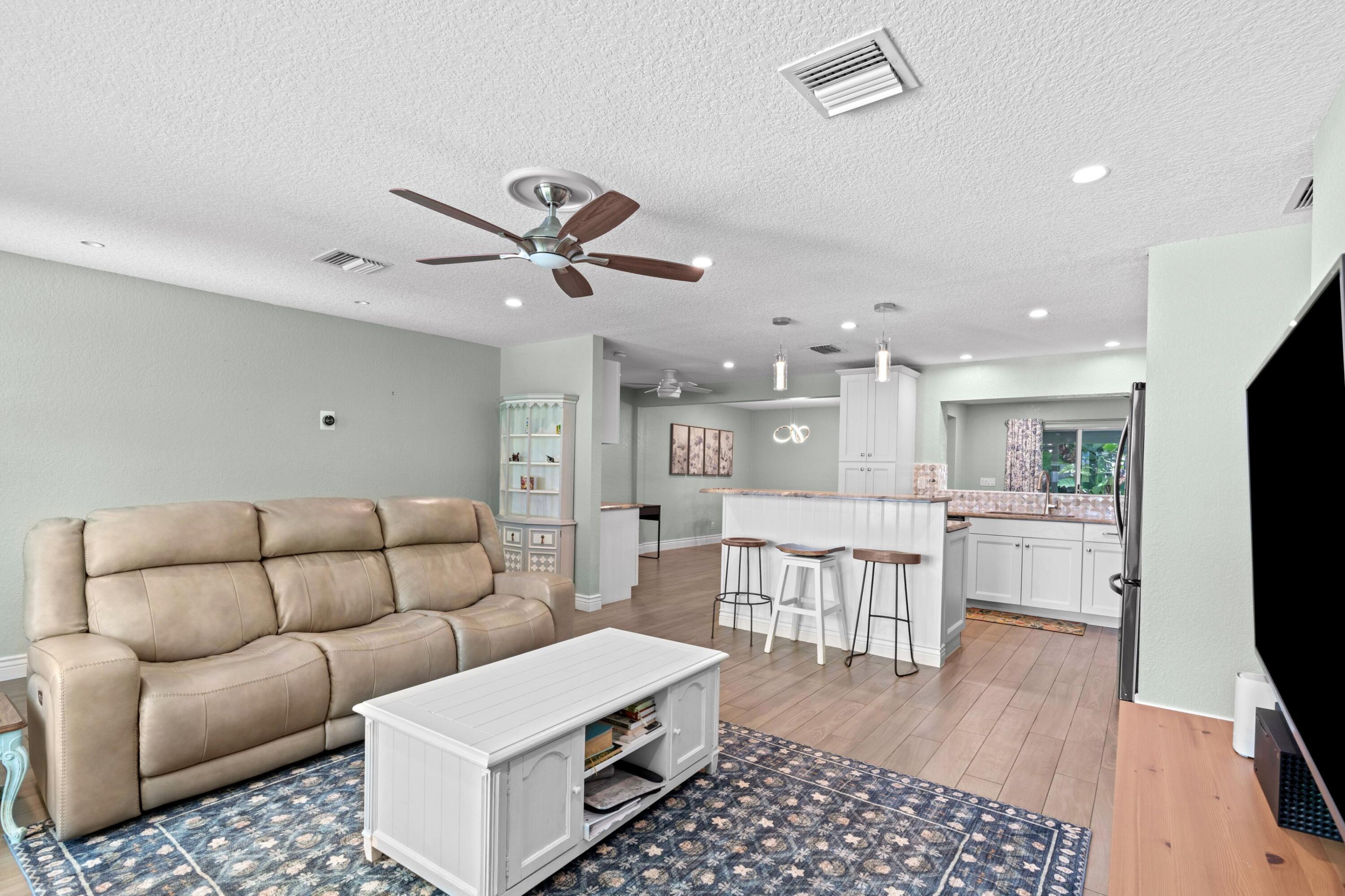 DEWEY HEIGHTS - Residential