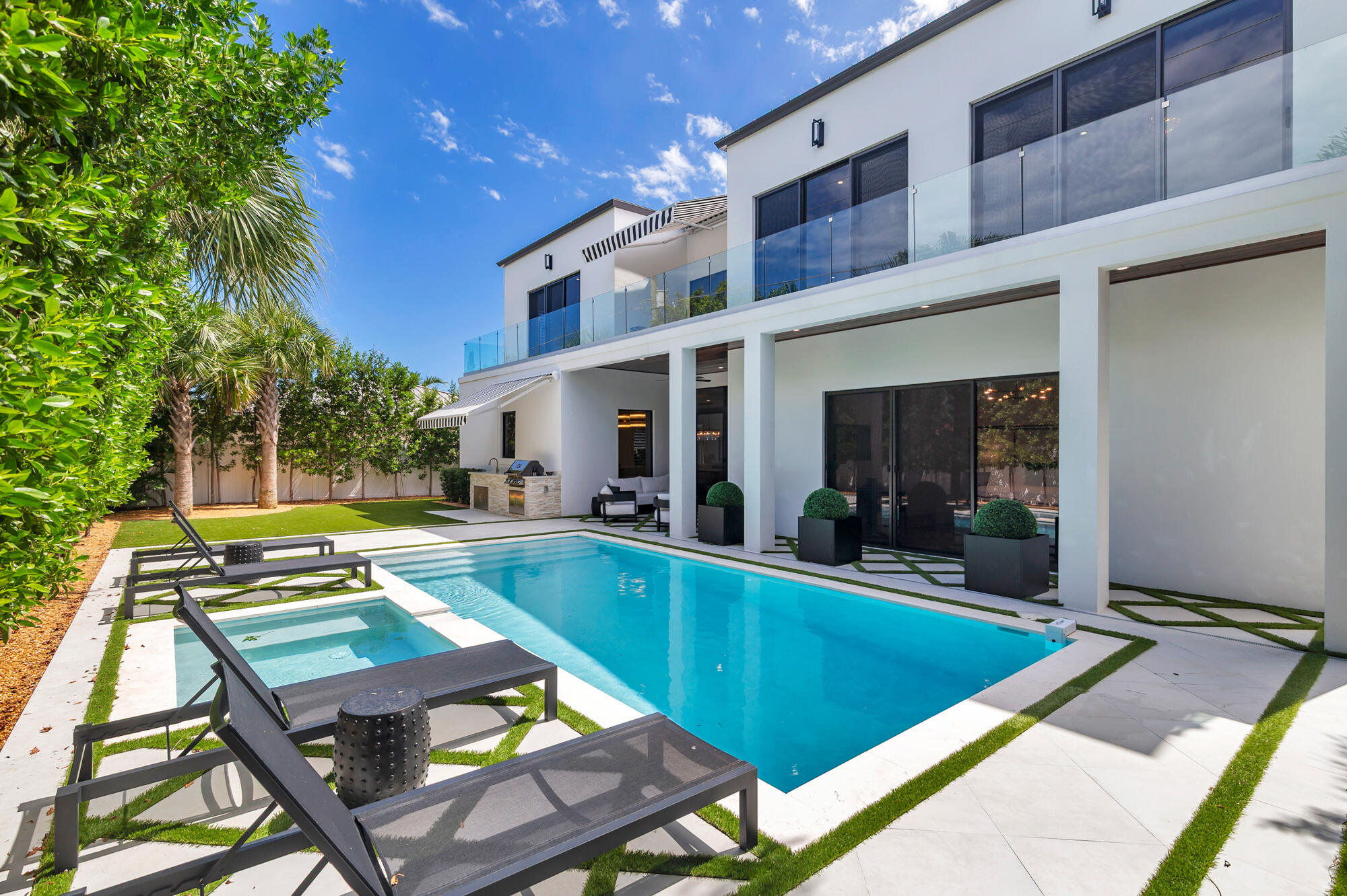 LEWIS SHORE ESTS 2 IN - Residential