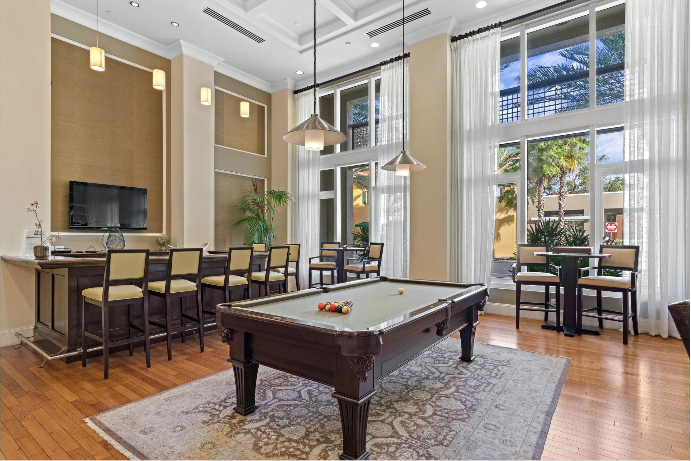 CITY PALMS CONDO - Residential Lease