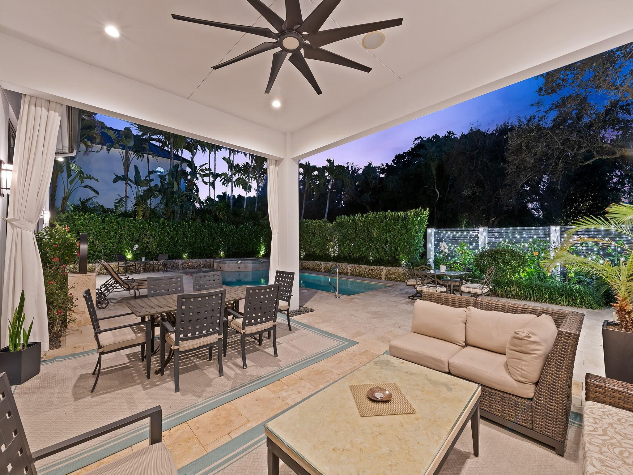 RIO VISTA - Residential