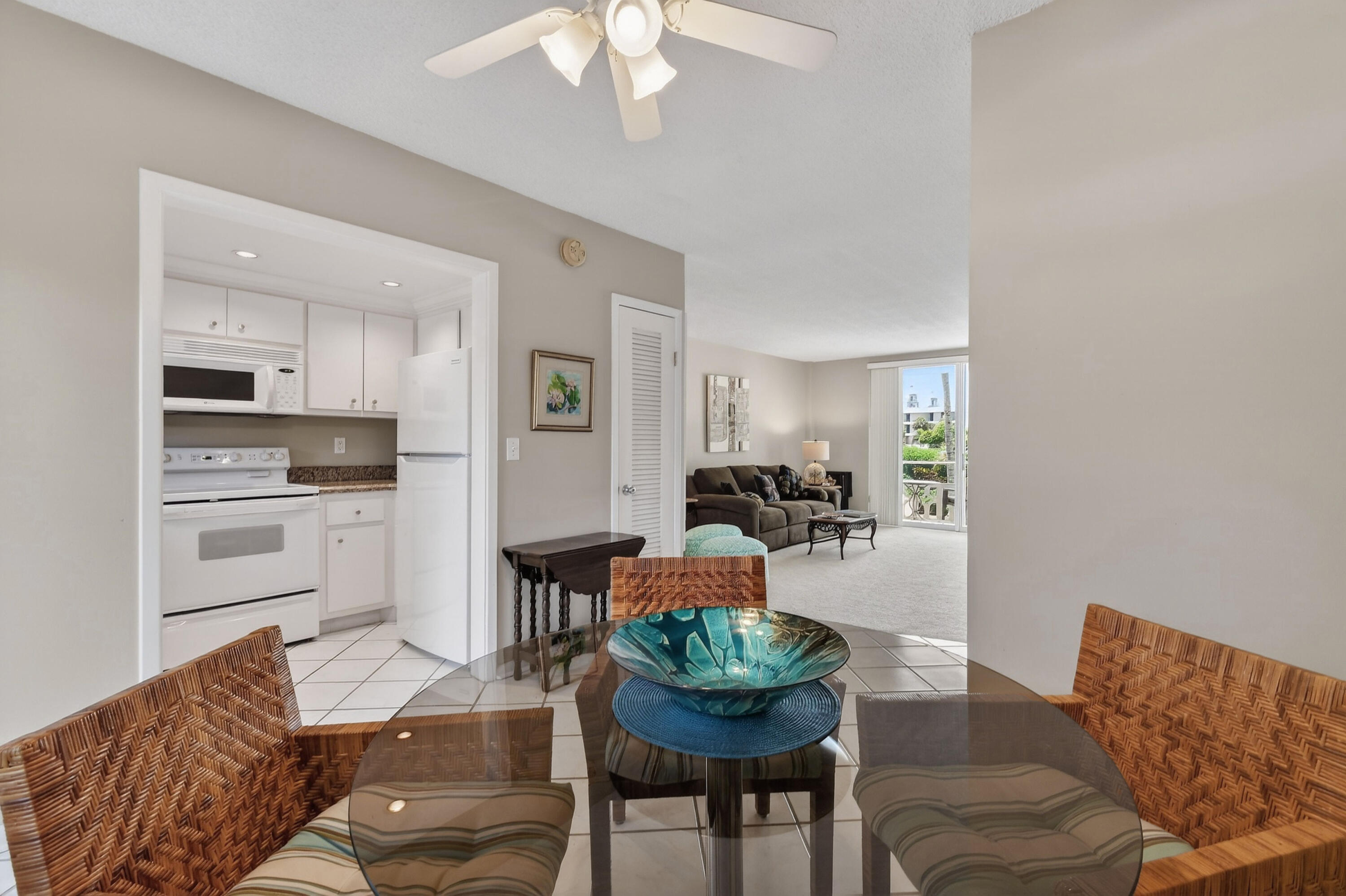 OCEAN TOWERS SOUTH CONDO - Residential Lease