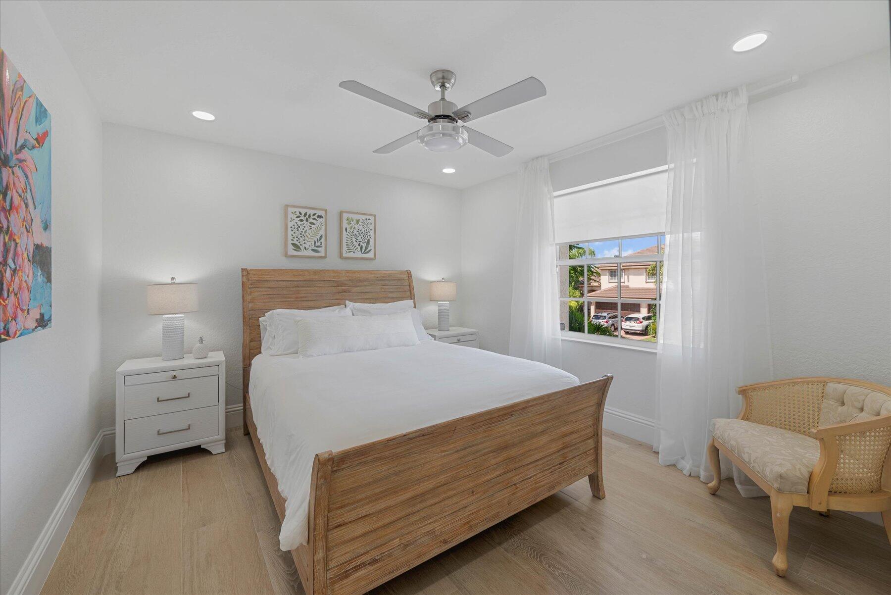 ISLES AT WELLINGTON - Residential Lease
