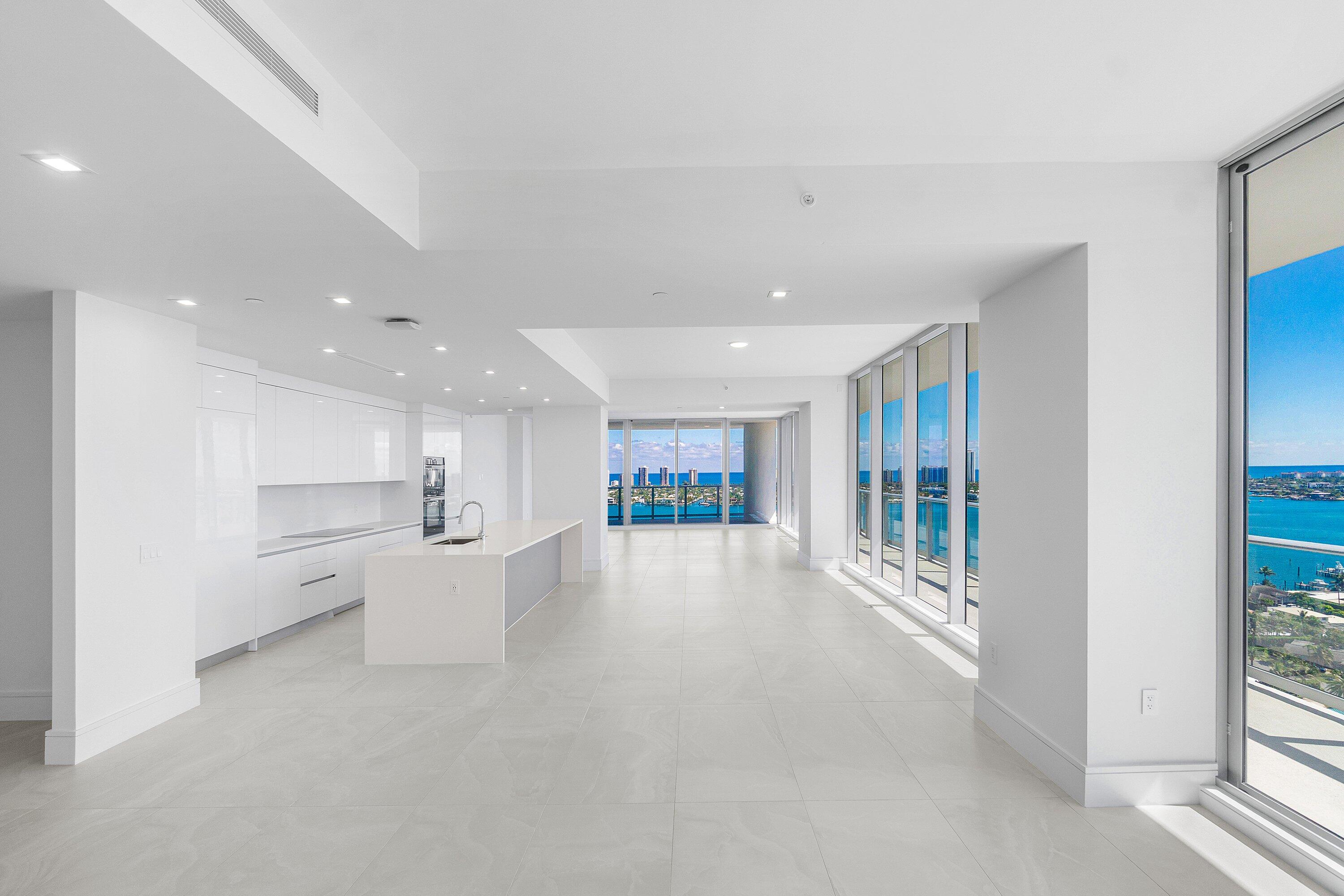 Nautilus 220 Condominium - Residential