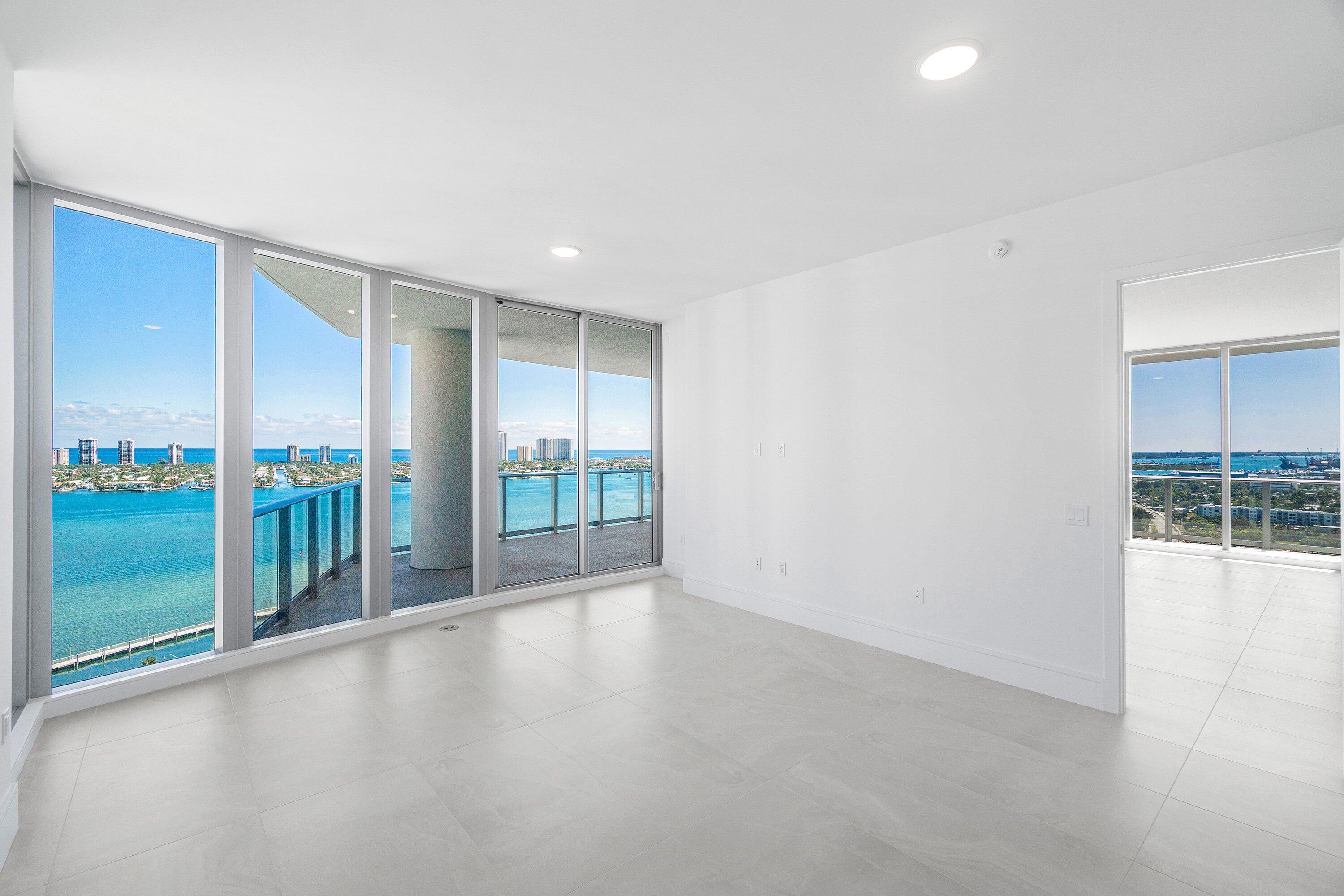 Nautilus 220 Condominium - Residential