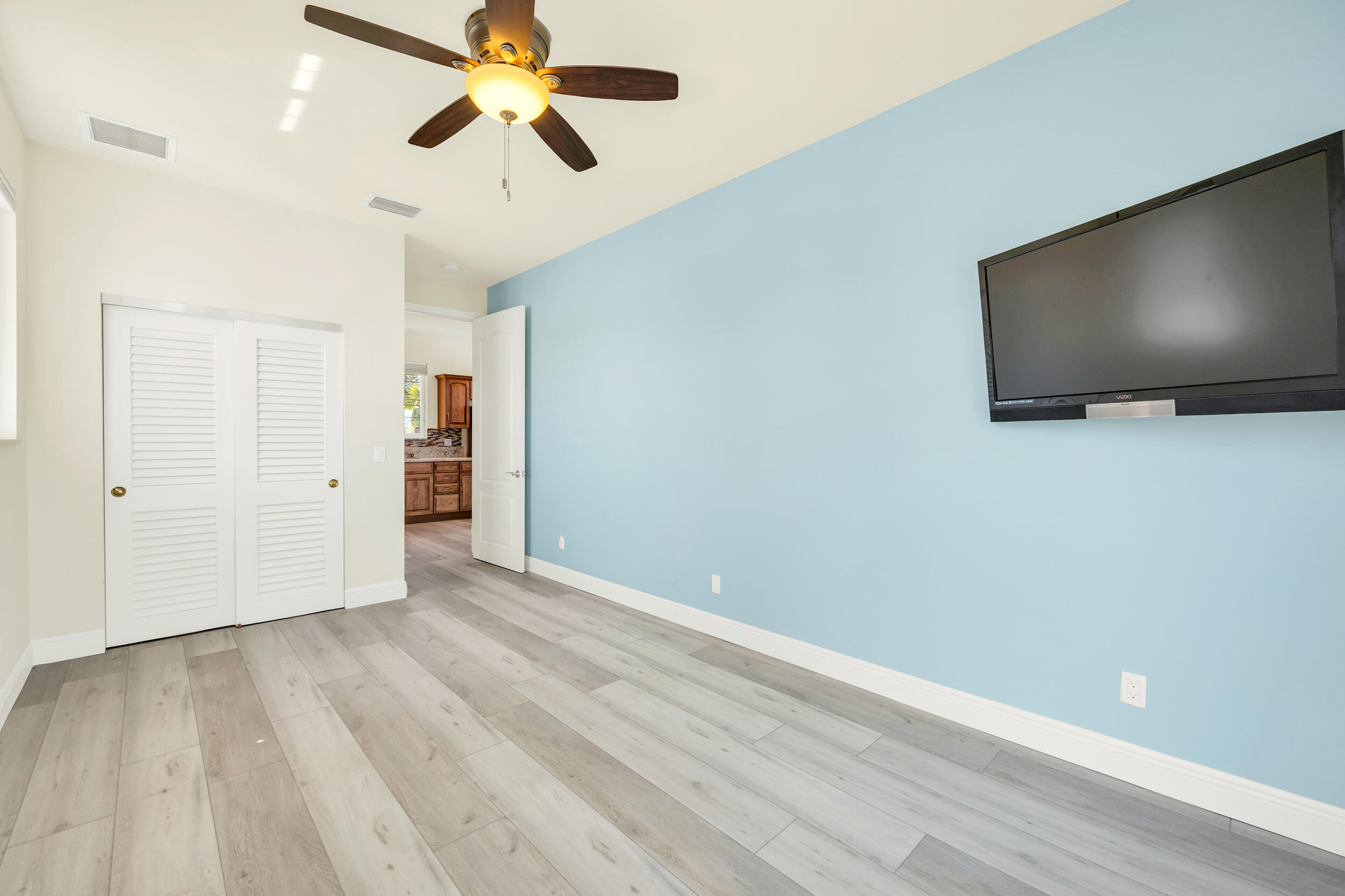 SANDY DEPTHS - Residential