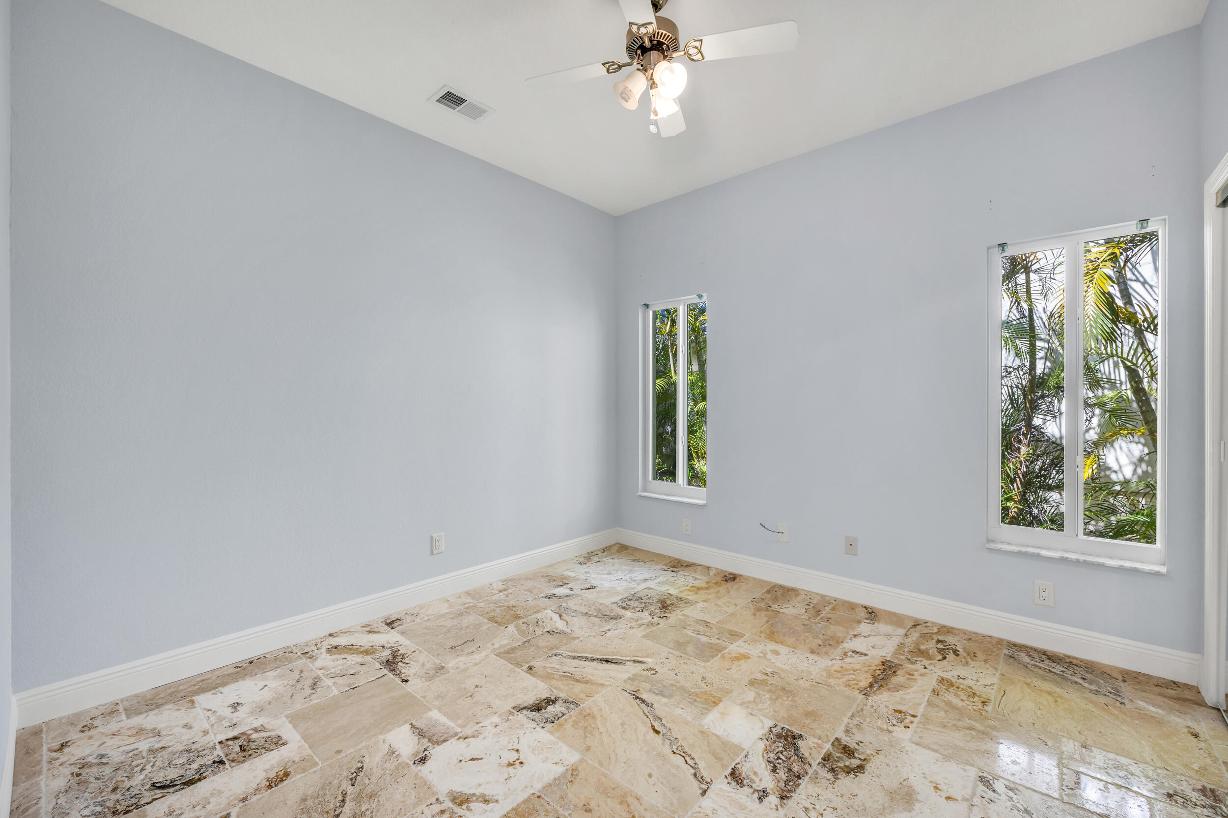 SANDY DEPTHS - Residential