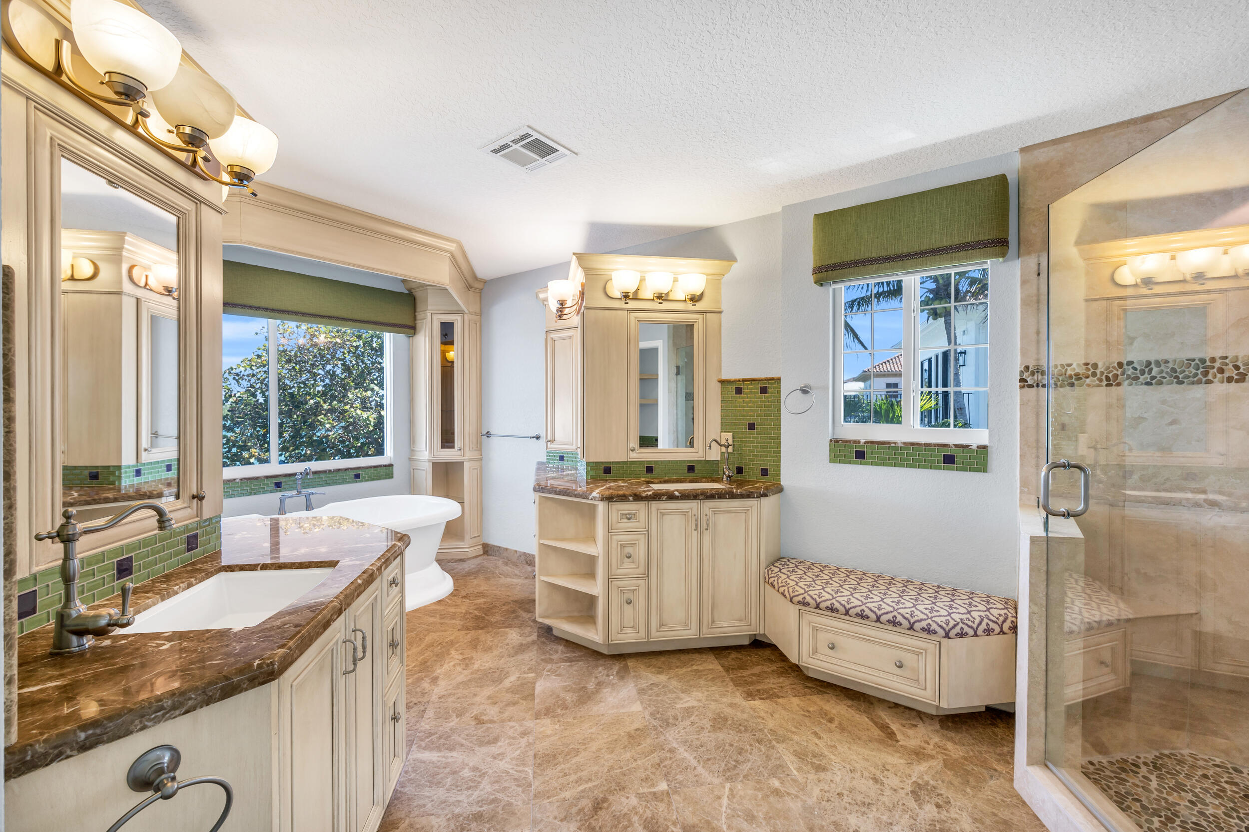 SANDY DEPTHS - Residential