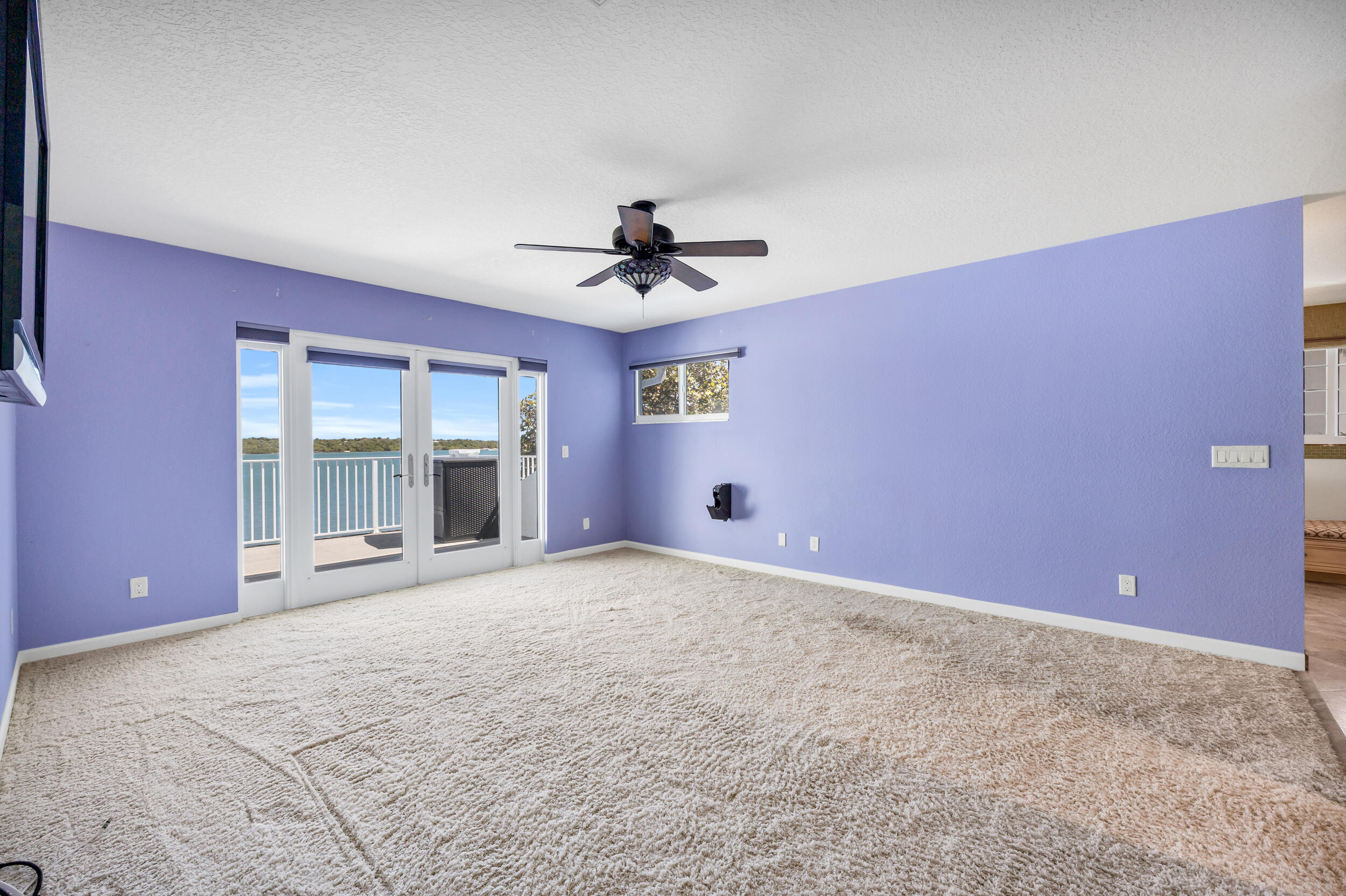 SANDY DEPTHS - Residential