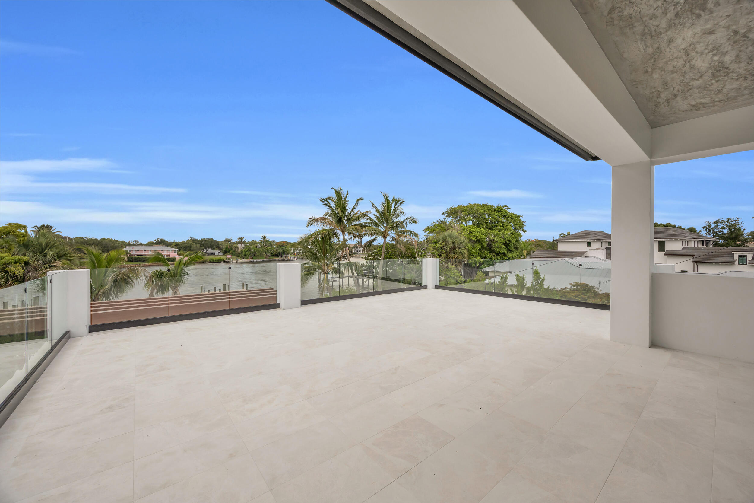 RIVERSIDE ON THE LOXAHATCHEE - Residential