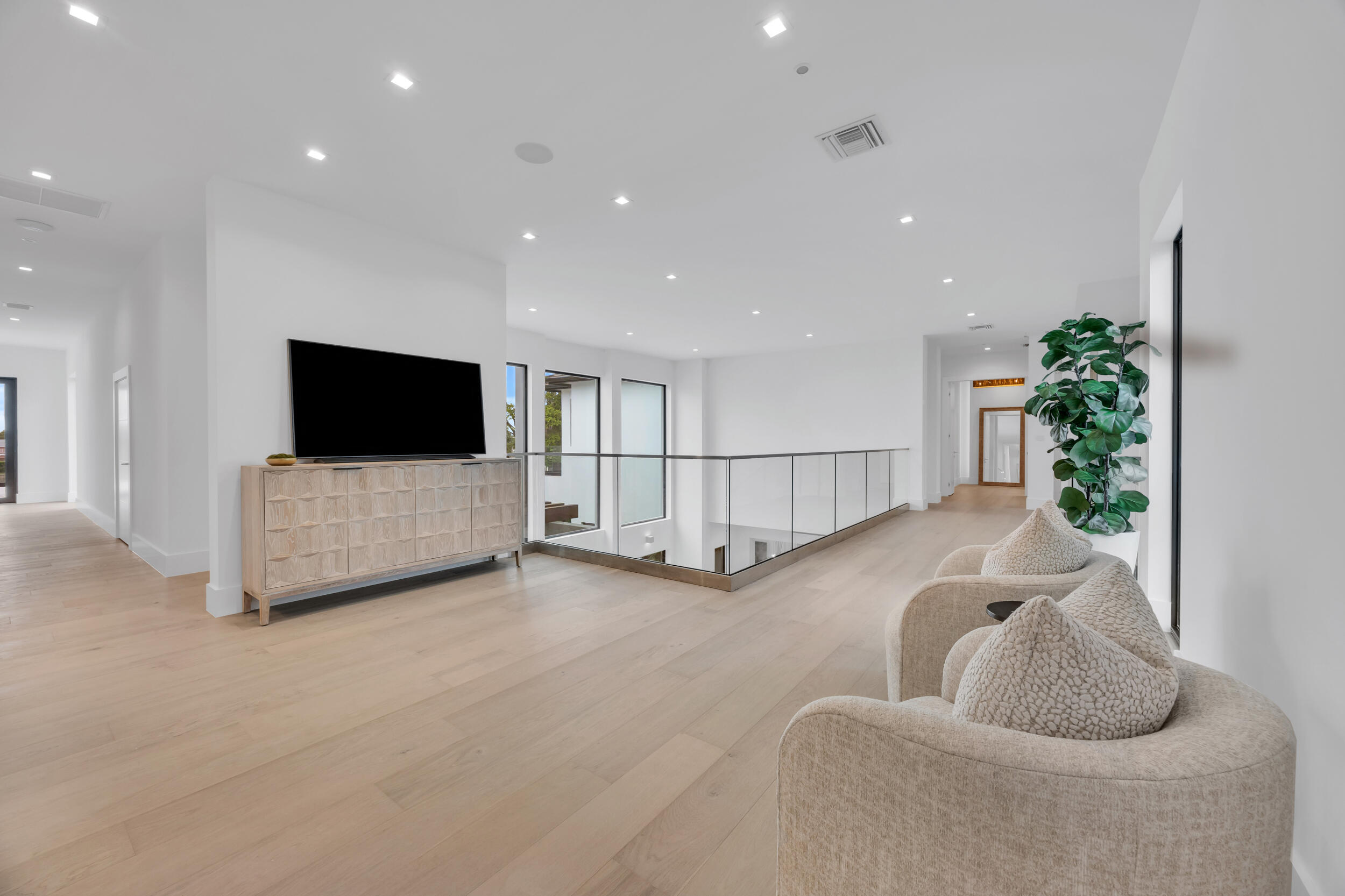 RIVERSIDE ON THE LOXAHATCHEE - Residential