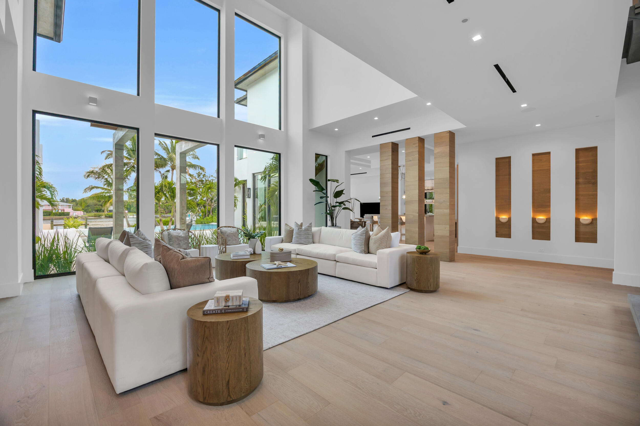 RIVERSIDE ON THE LOXAHATCHEE - Residential