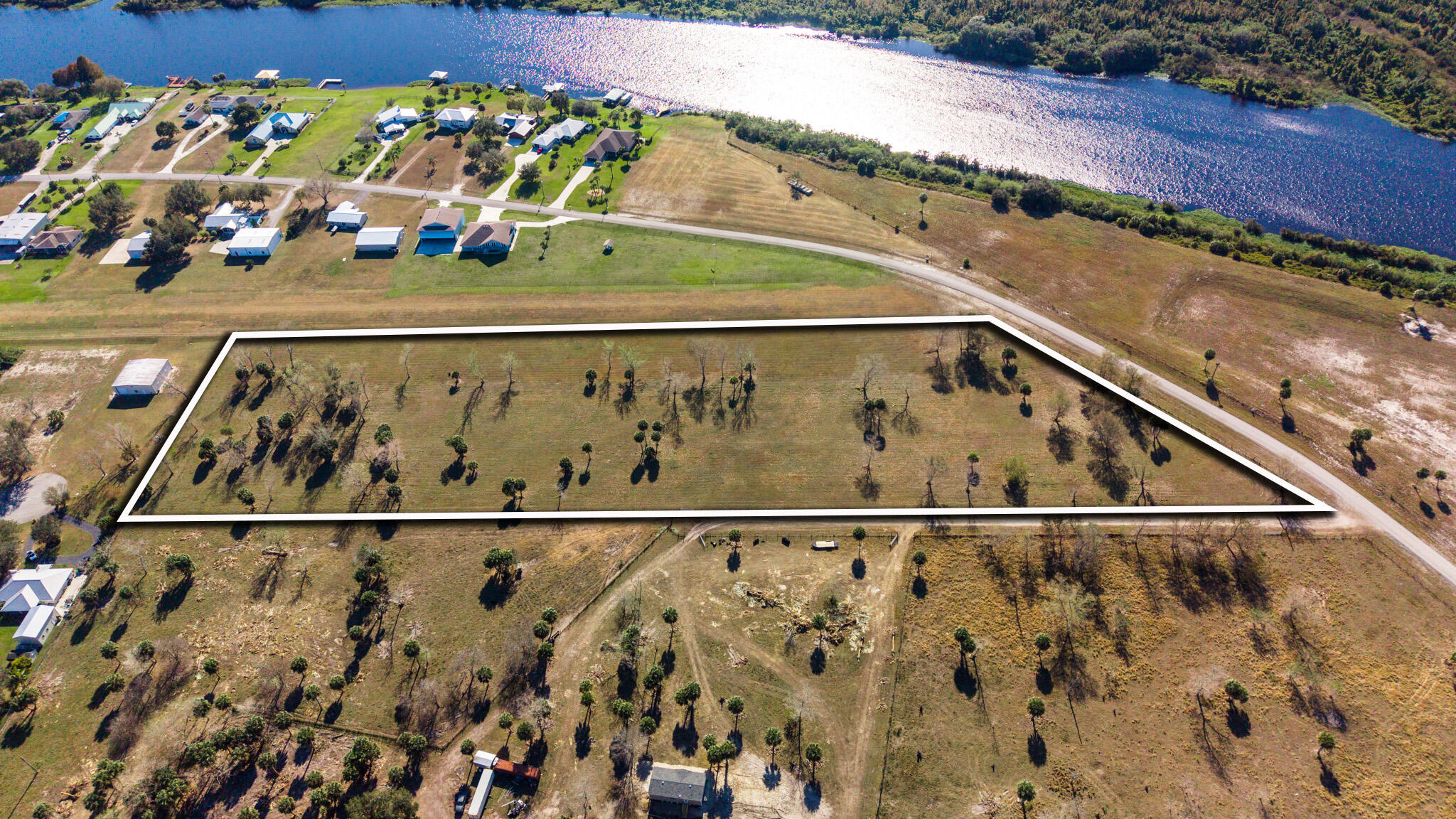 RIVER OAK ACRES - Land