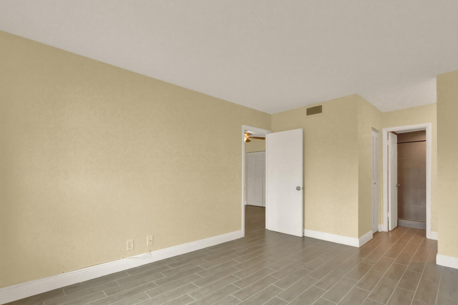 GOLDEN LAKES VILLAGE CONDO 1 THRU 13-A - Residential