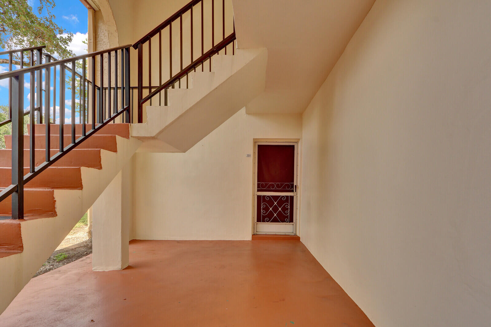 GOLDEN LAKES VILLAGE CONDO 1 THRU 13-A - Residential