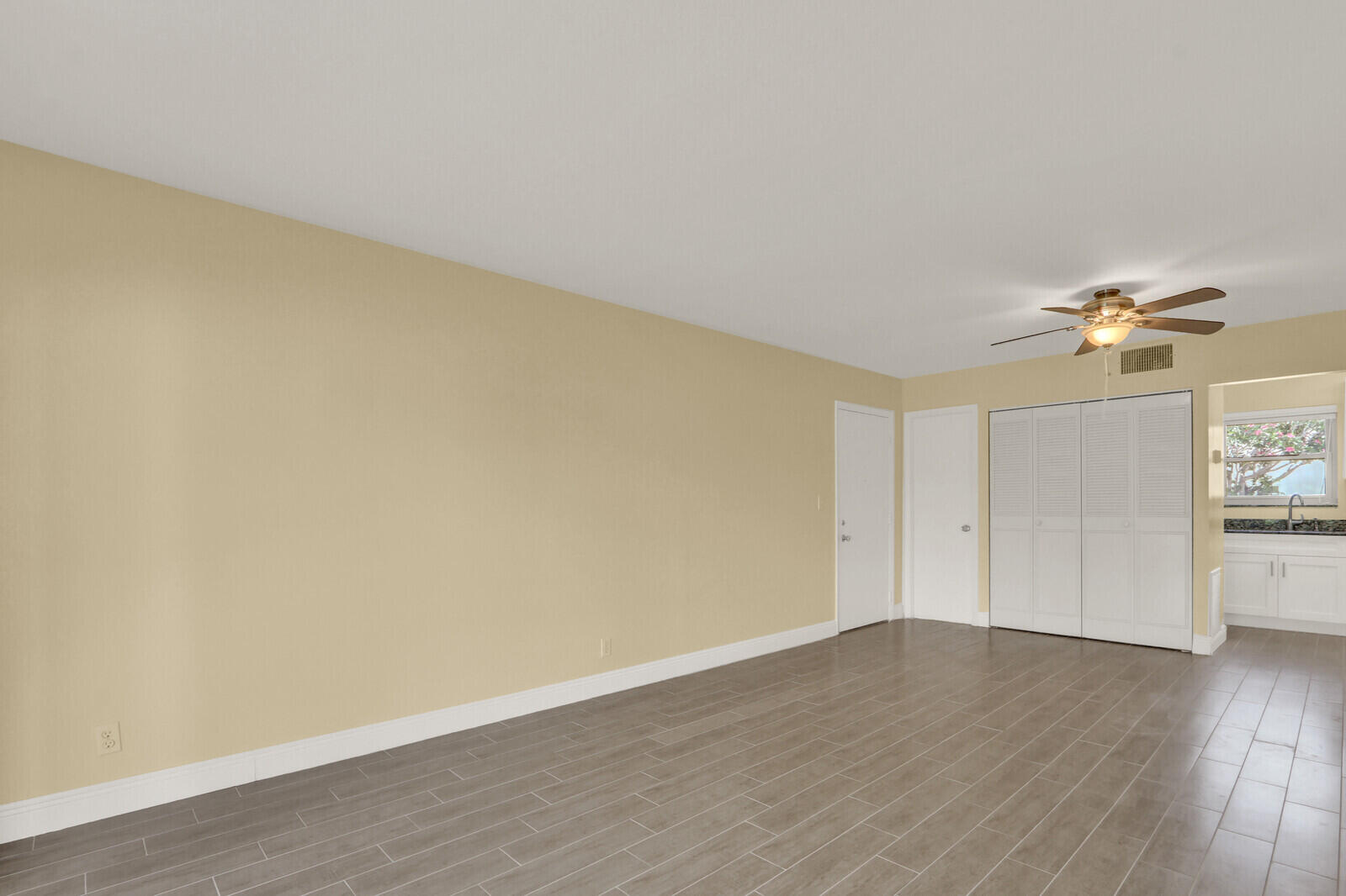 GOLDEN LAKES VILLAGE CONDO 1 THRU 13-A - Residential