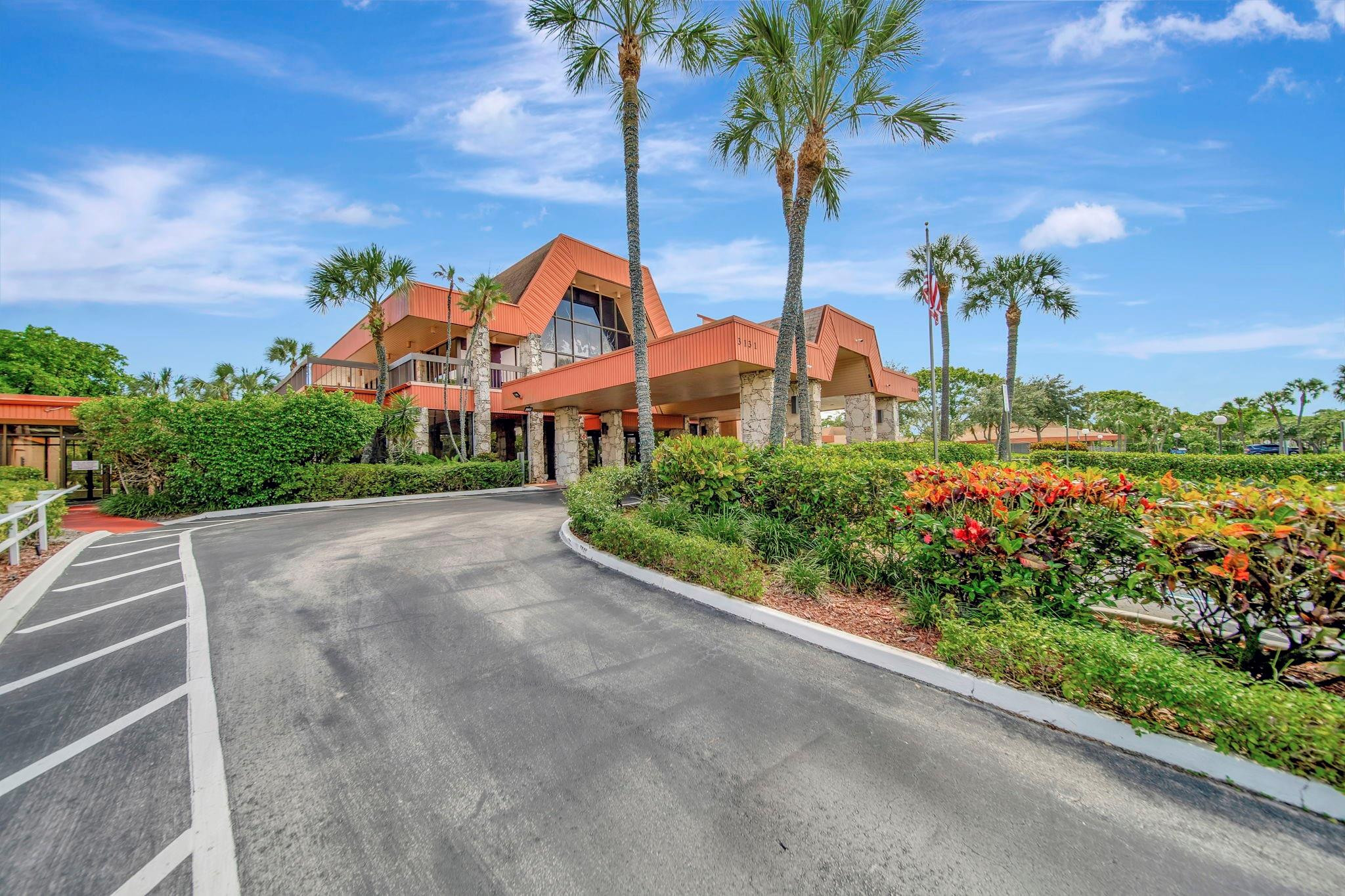 HOLIDAY SPRINGS VILLAGE 2 CONDO - Residential