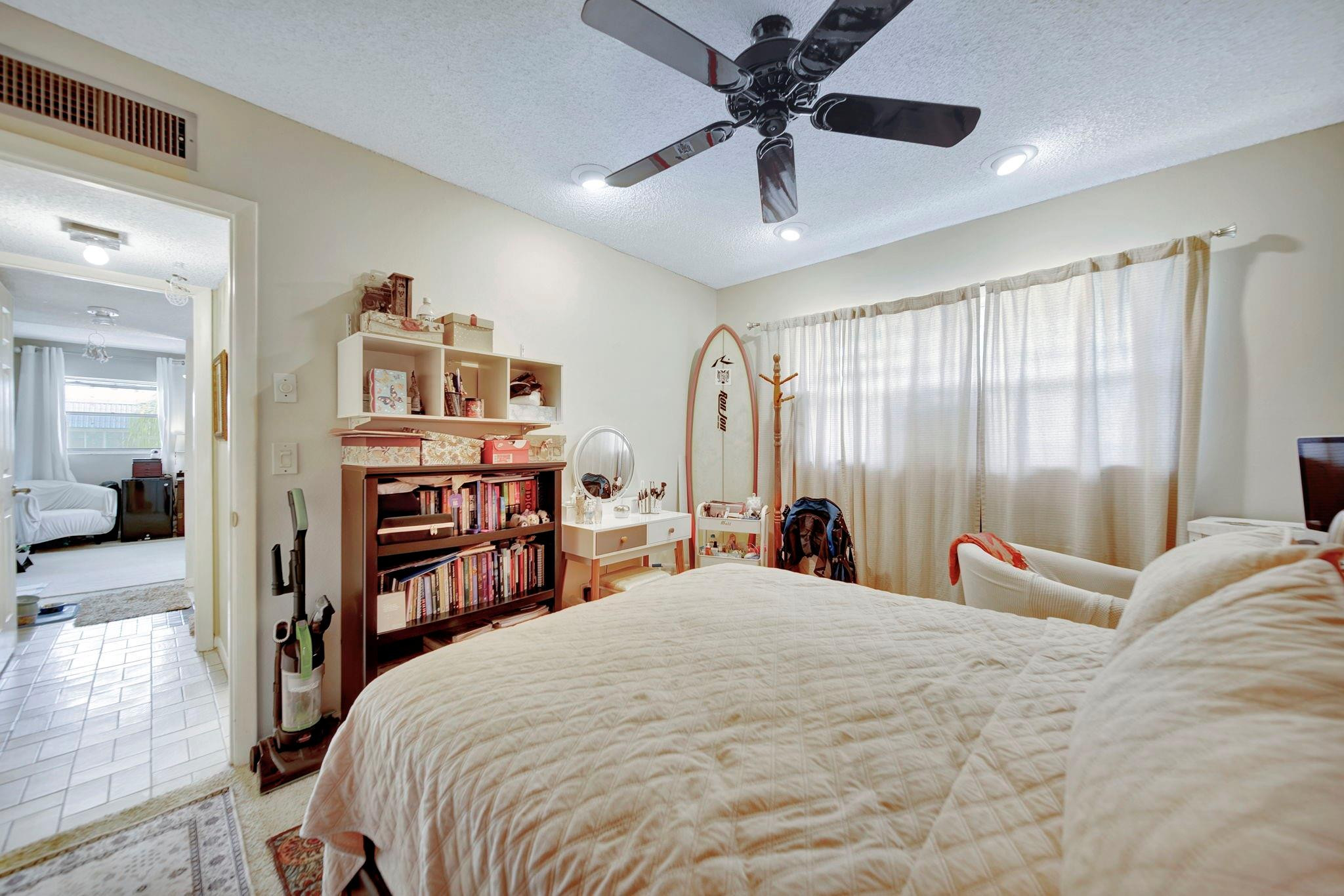 HOLIDAY SPRINGS VILLAGE 2 CONDO - Residential
