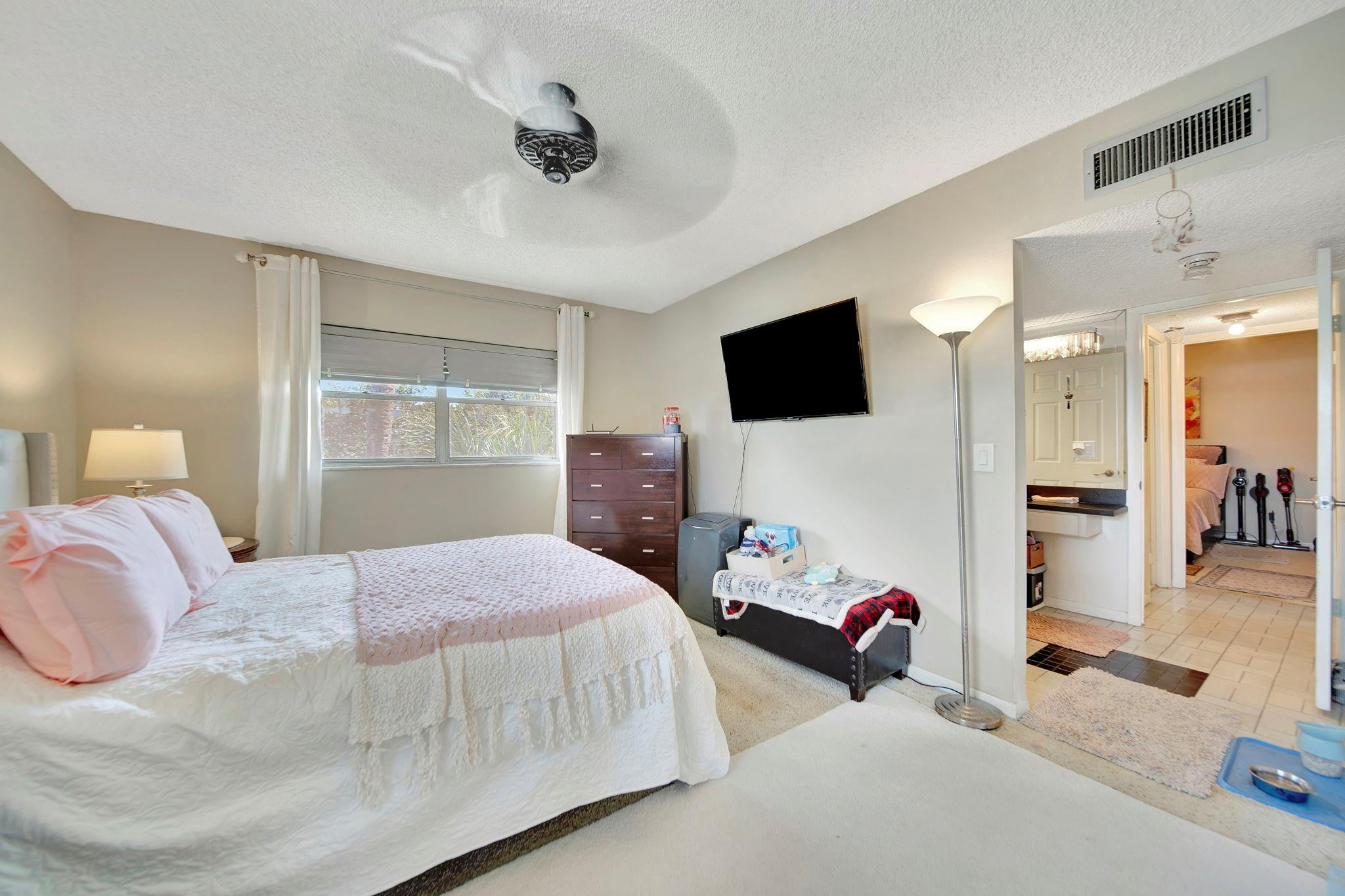 HOLIDAY SPRINGS VILLAGE 2 CONDO - Residential