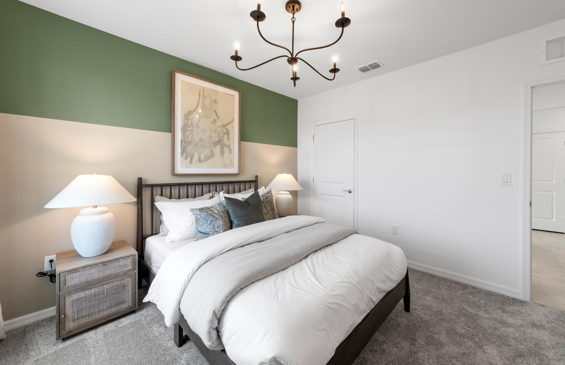 WHISPERING LAKES PHASE 2 - Residential