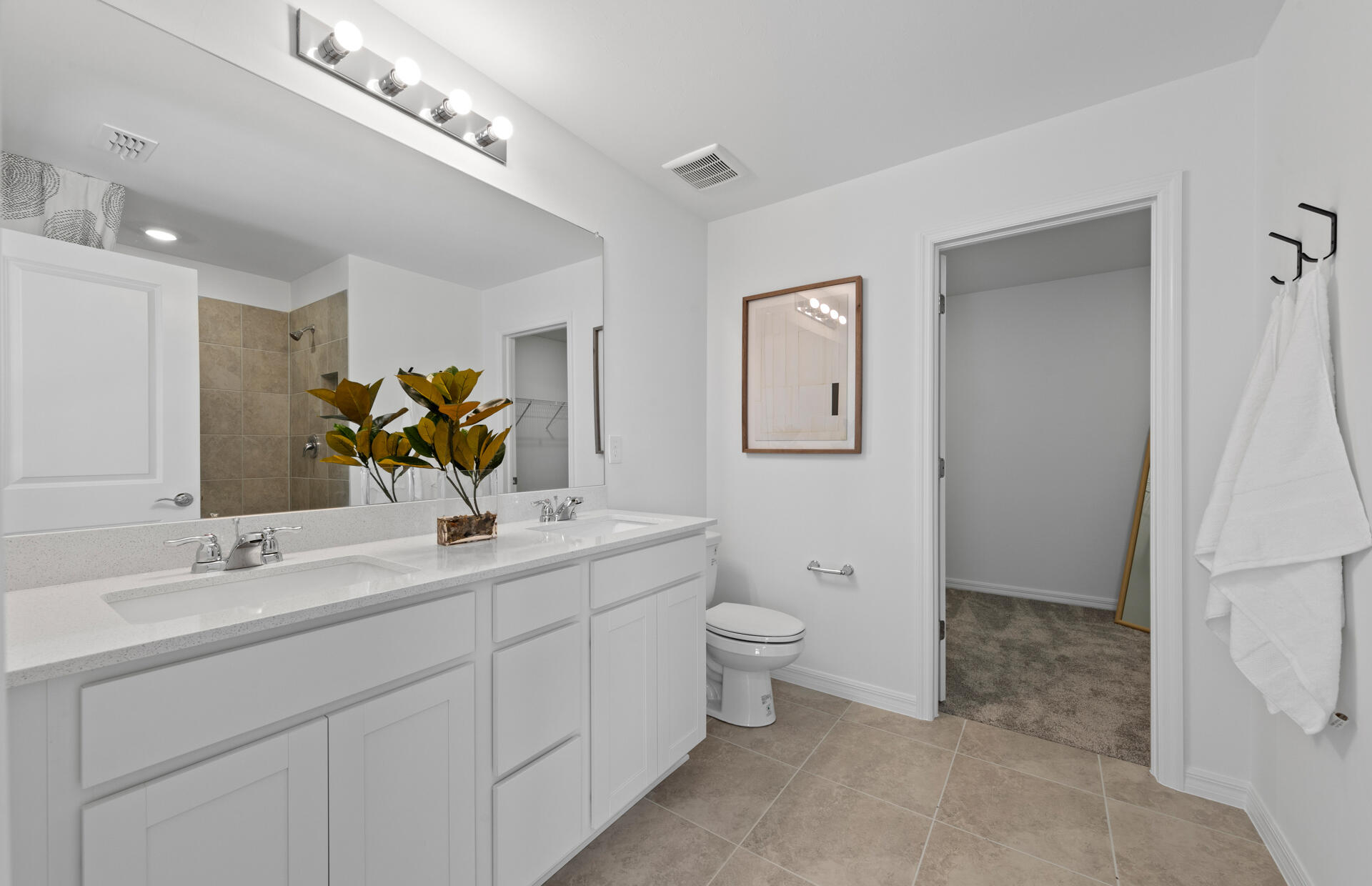 WHISPERING LAKES PHASE 2 - Residential