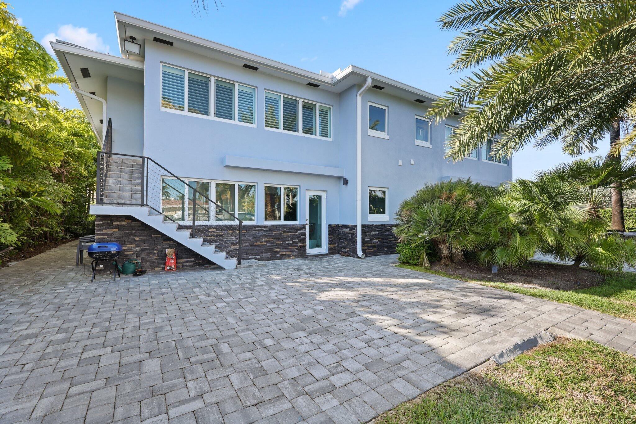 SANTA BARBARA SHORES REPLAT - Residential Income