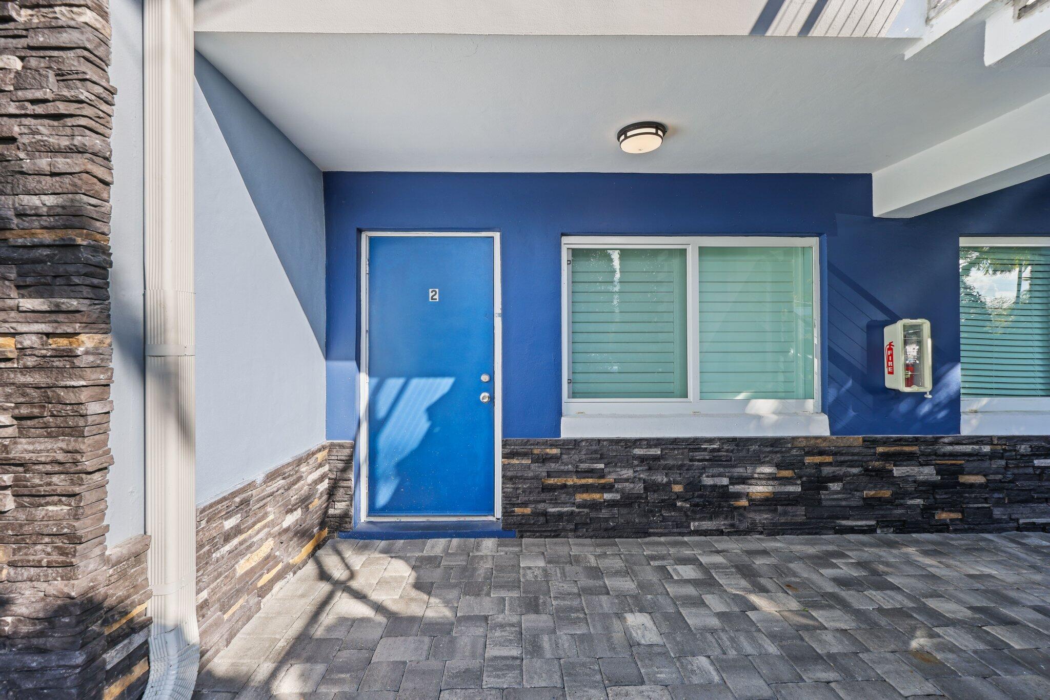 SANTA BARBARA SHORES REPLAT - Residential Income