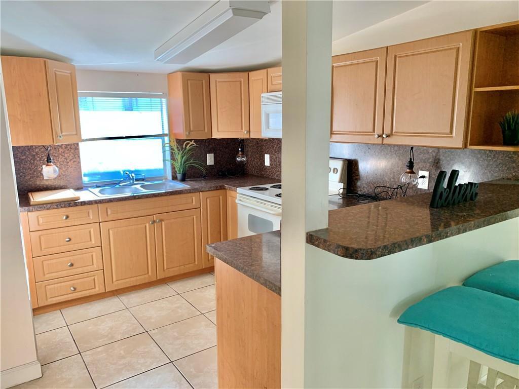 Tarpon River - Residential Lease