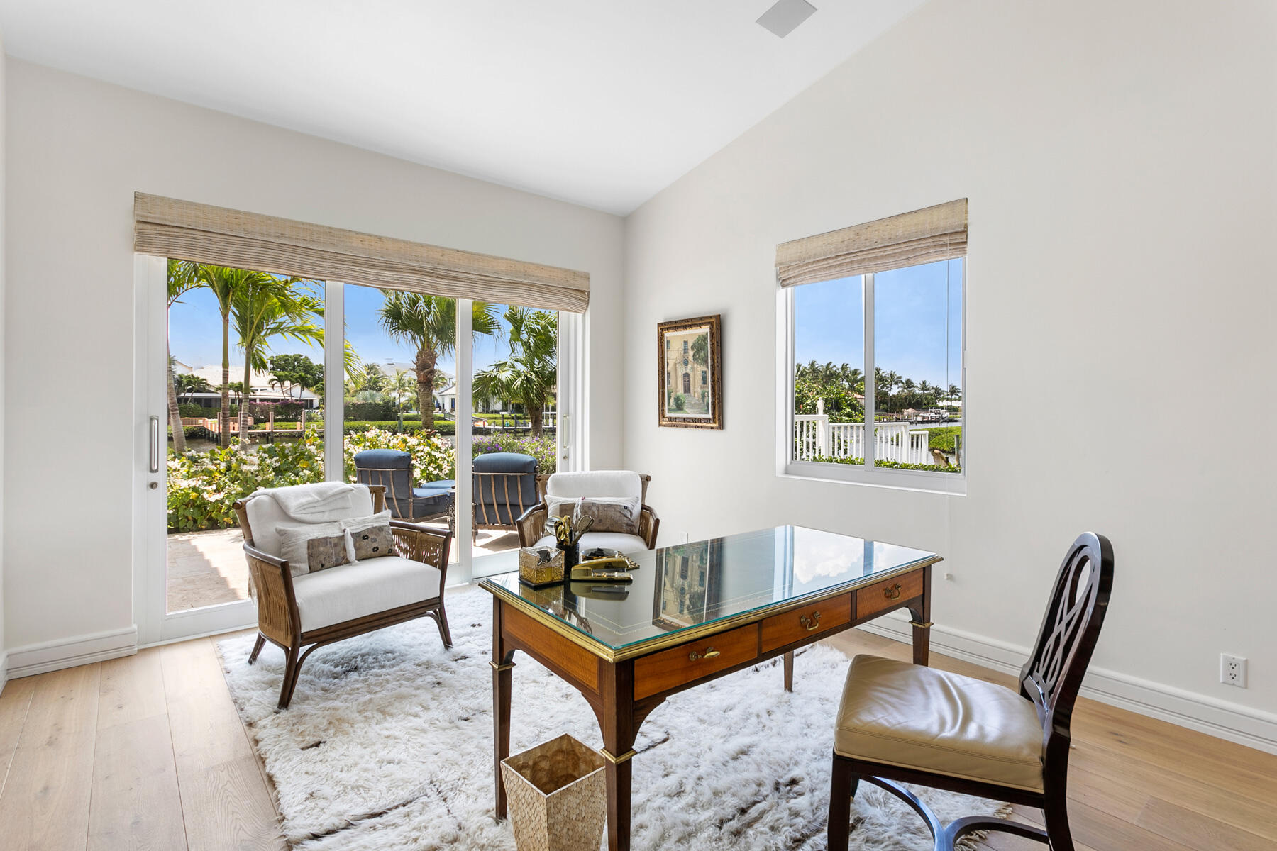 ADMIRALS COVE - Residential