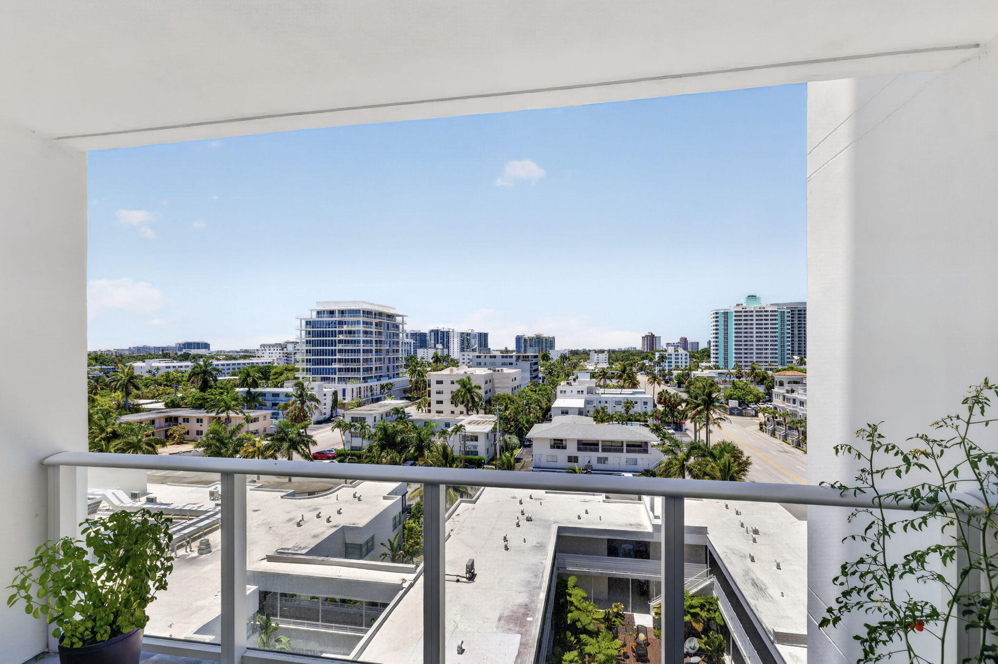 TIFFANY HOUSE CONDO - Residential