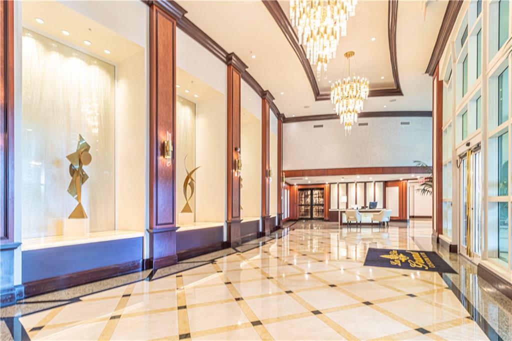 LAS OLAS GRAND - Residential