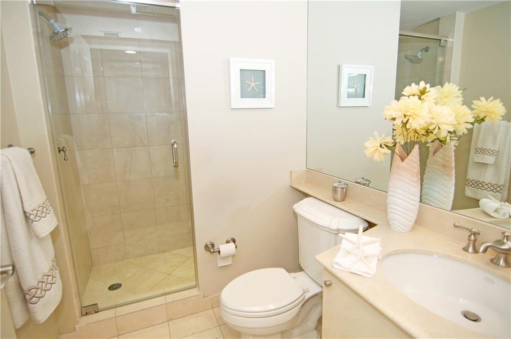 LAS OLAS GRAND - Residential