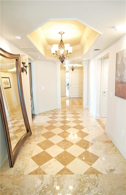 LAS OLAS GRAND - Residential
