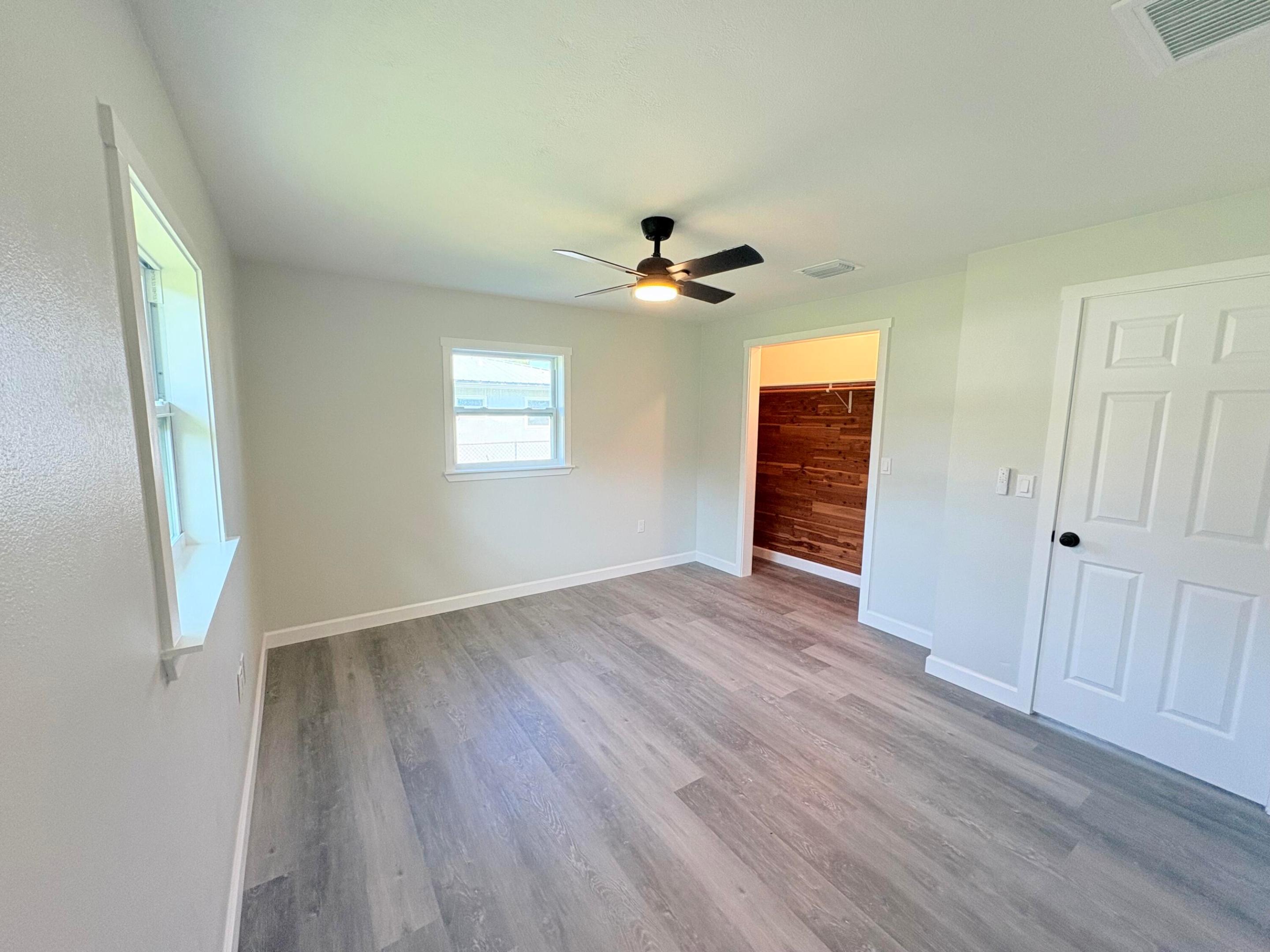 TAYLOR CREEK ISLES SECTION TWO - Residential