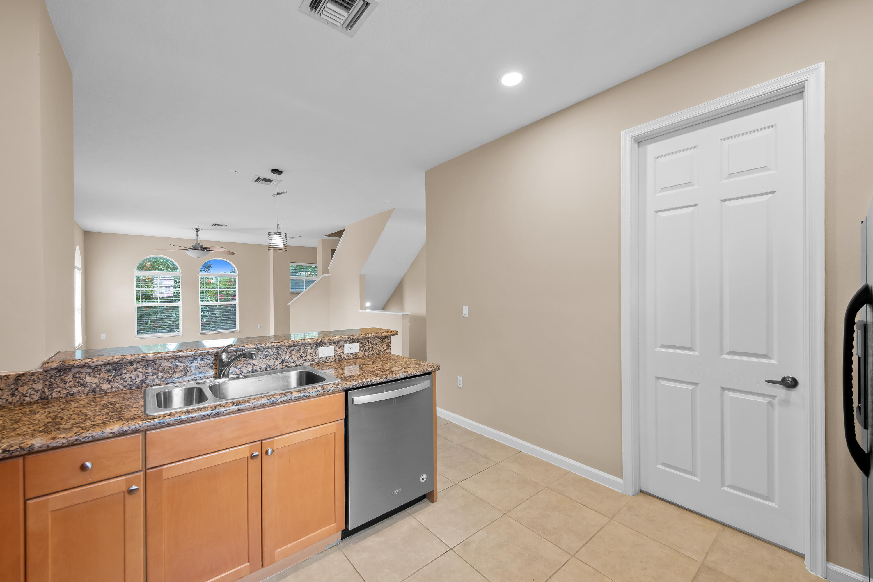 VILLA MEDICI CONDO - Residential