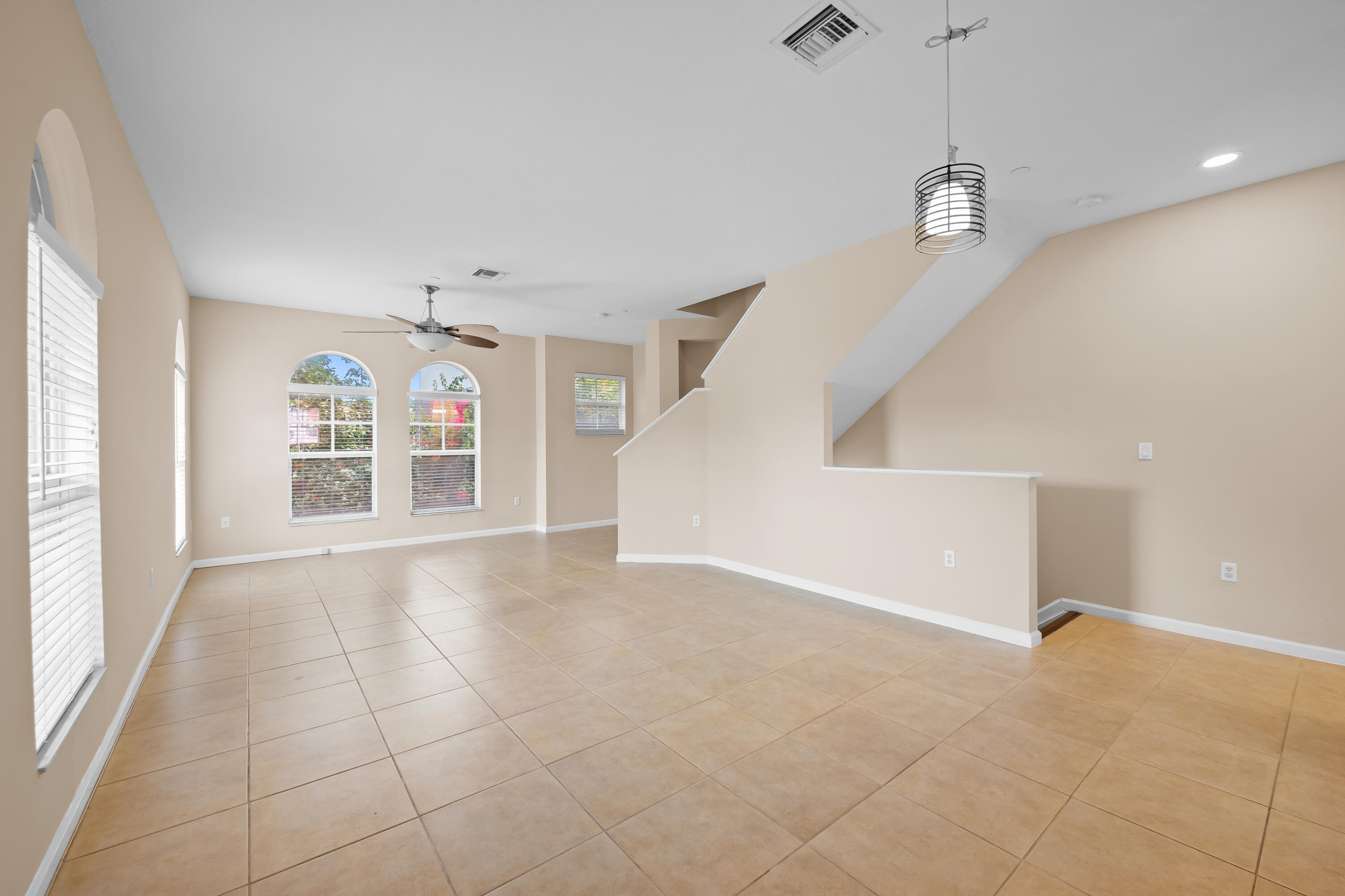 VILLA MEDICI CONDO - Residential