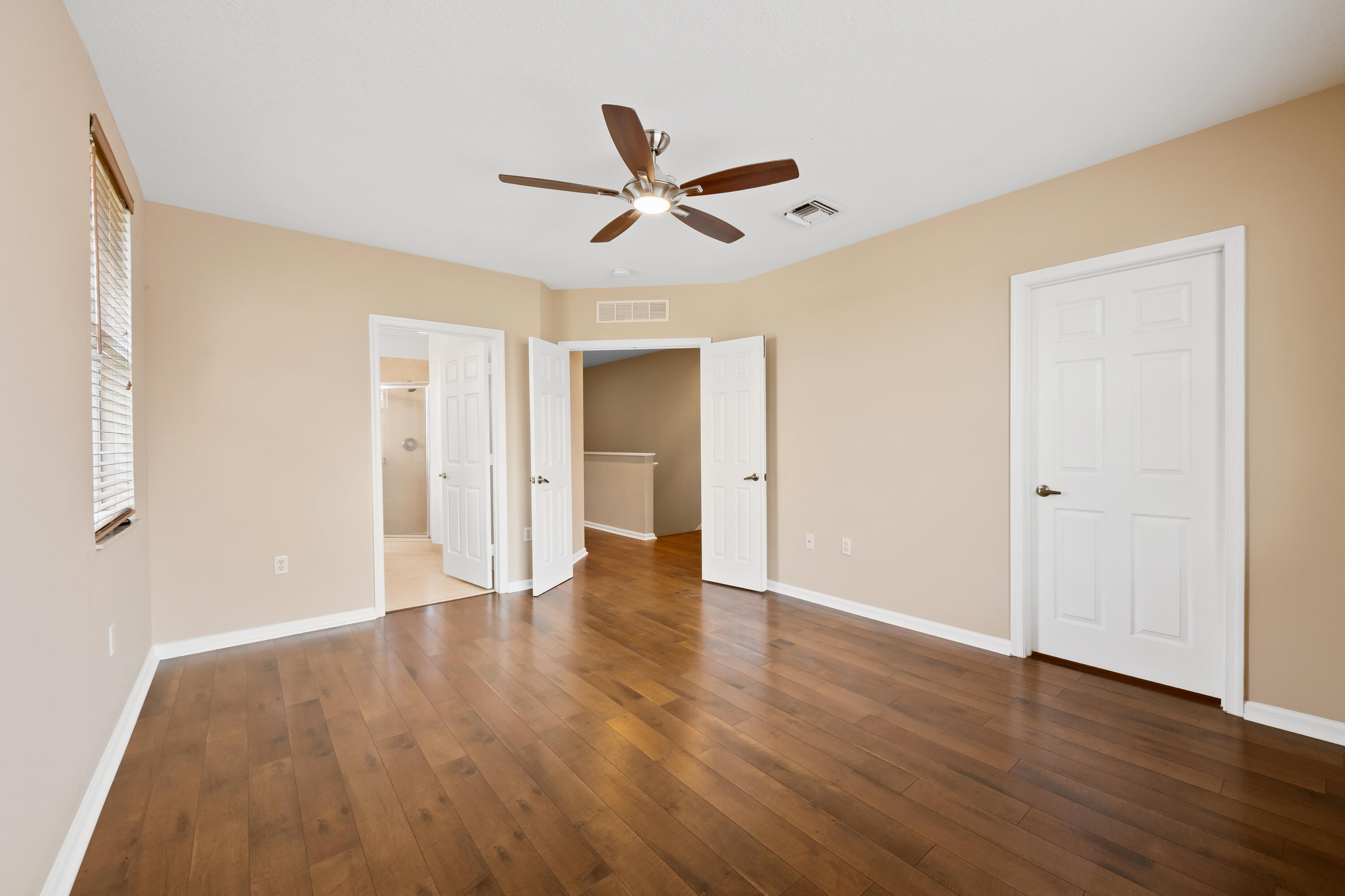 VILLA MEDICI CONDO - Residential