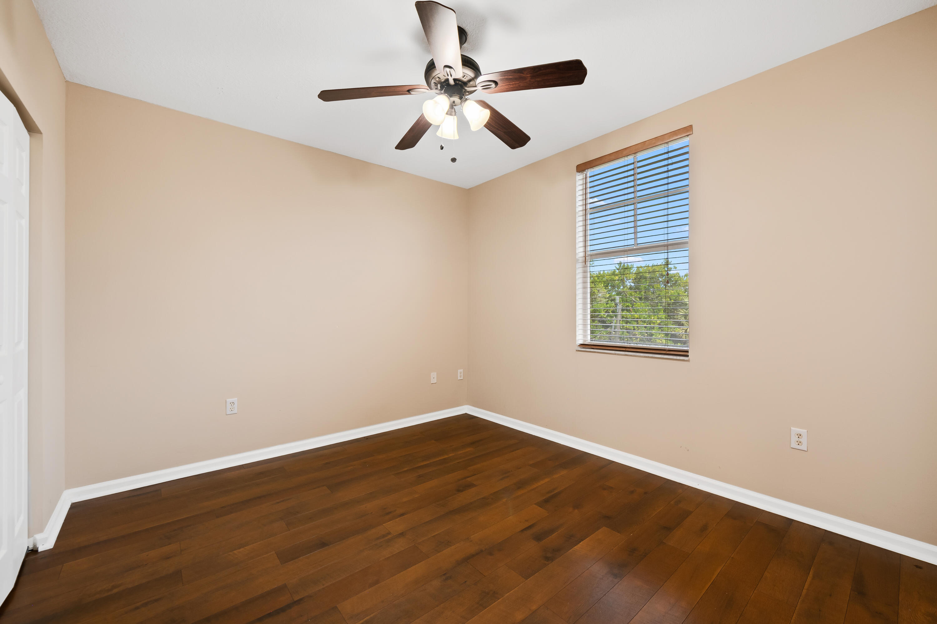 VILLA MEDICI CONDO - Residential