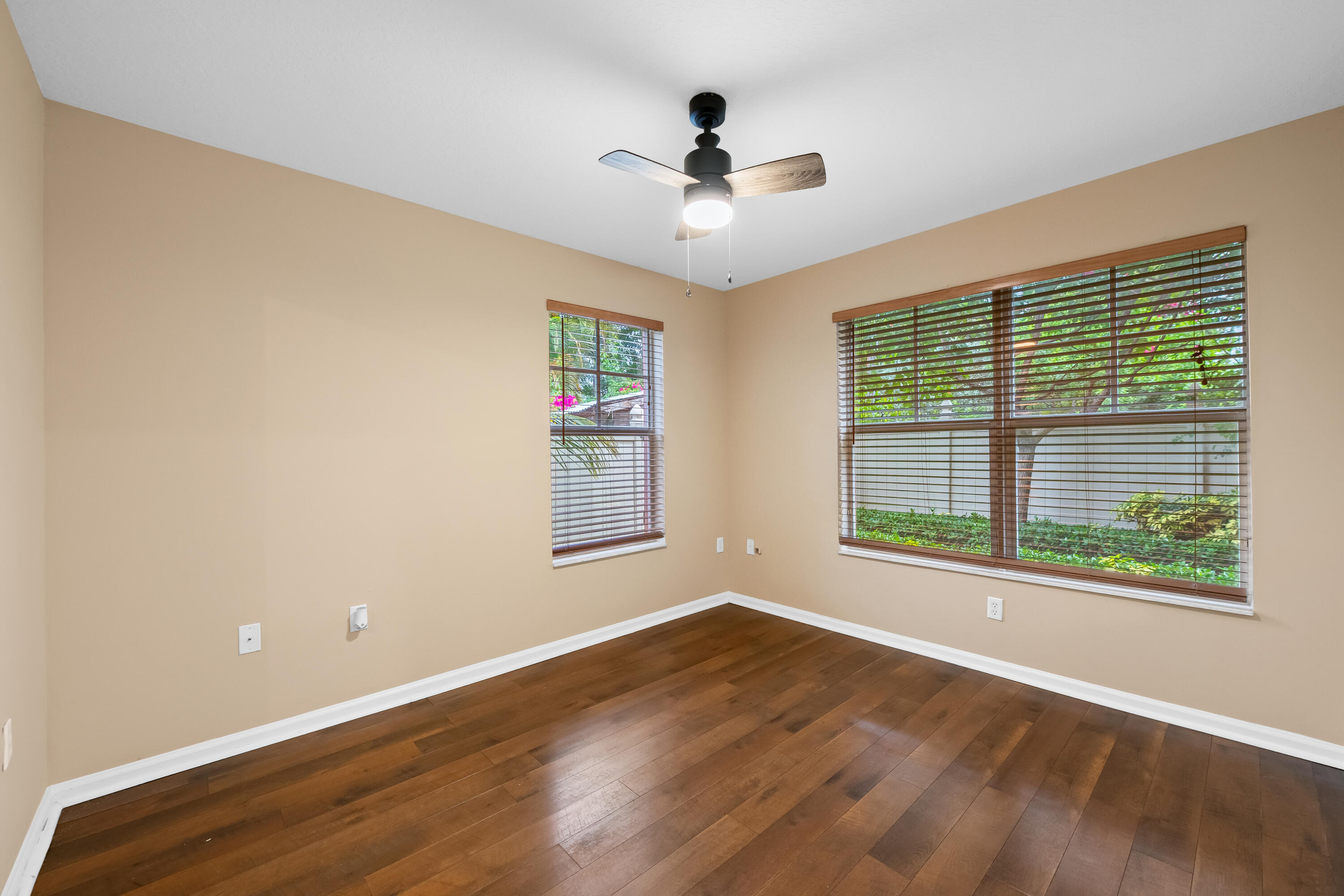 VILLA MEDICI CONDO - Residential