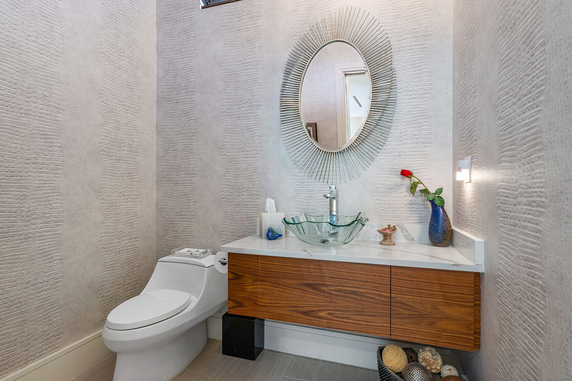 ROYAL PALM YACHT & COUNTRY CLUB - Residential