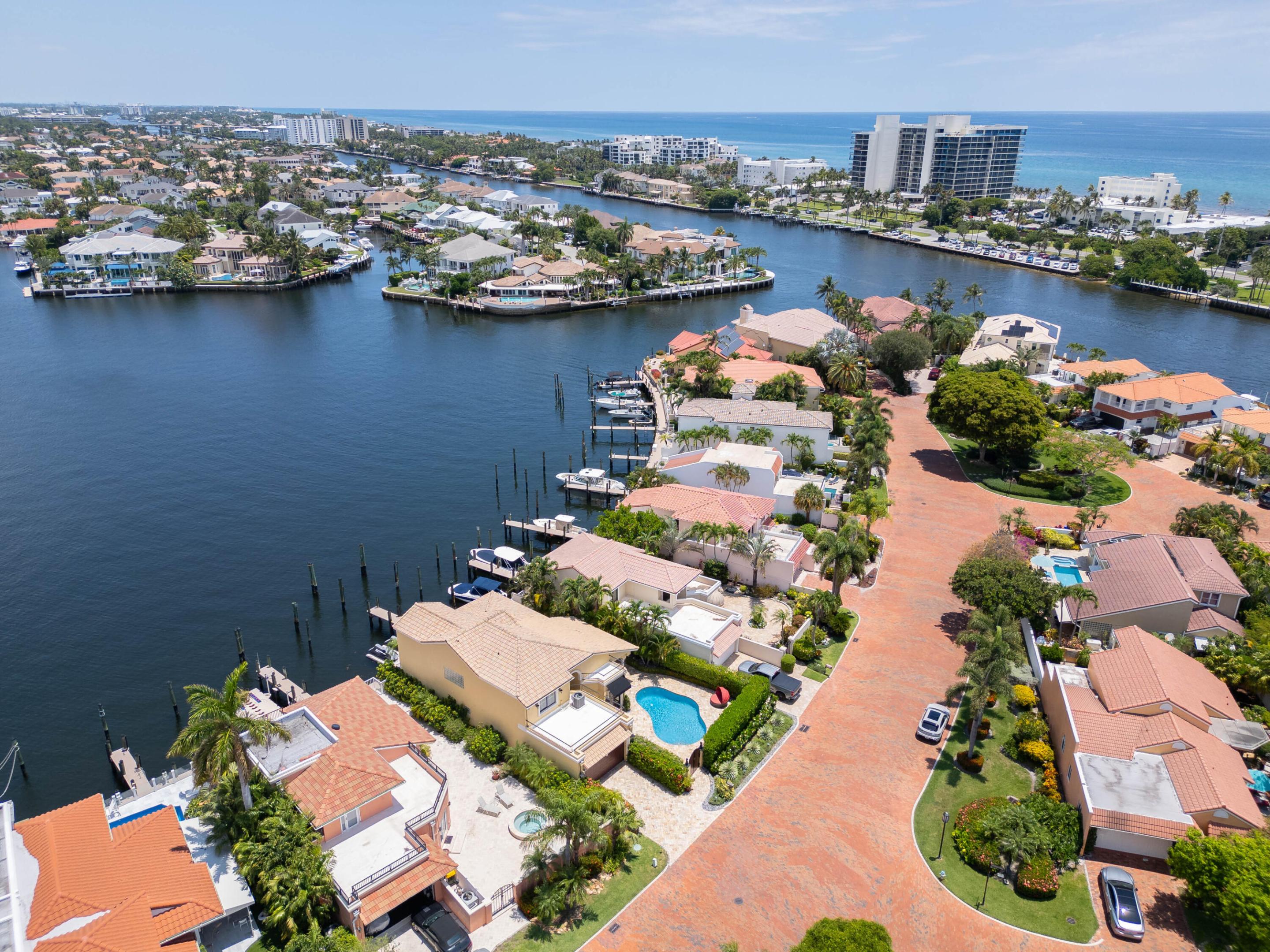 Pelican Harbor - Residential
