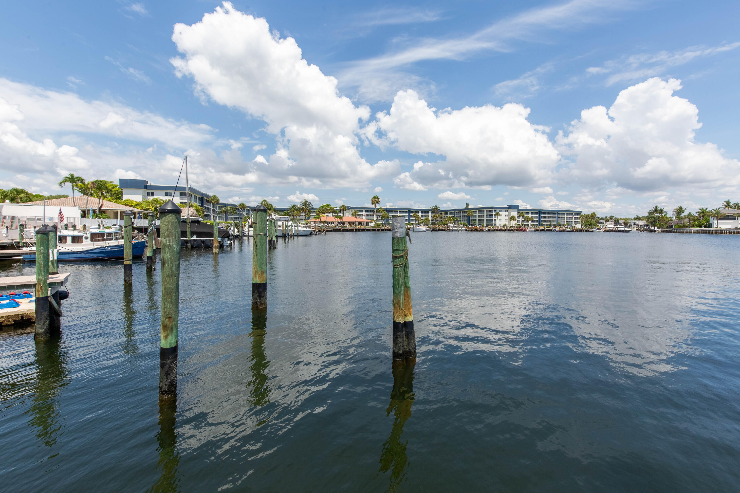 Pelican Harbor - Residential