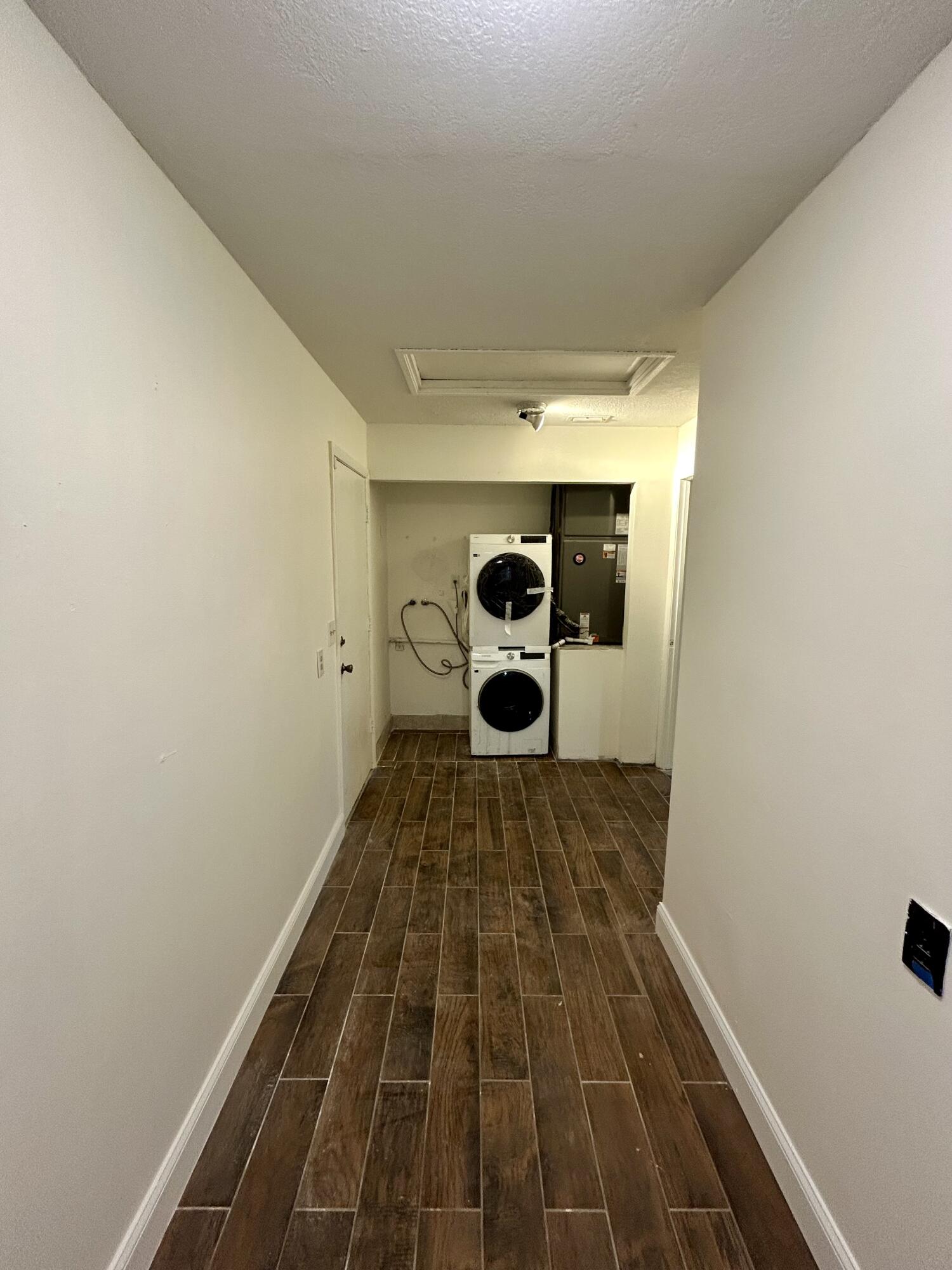 GREENS - Residential Lease