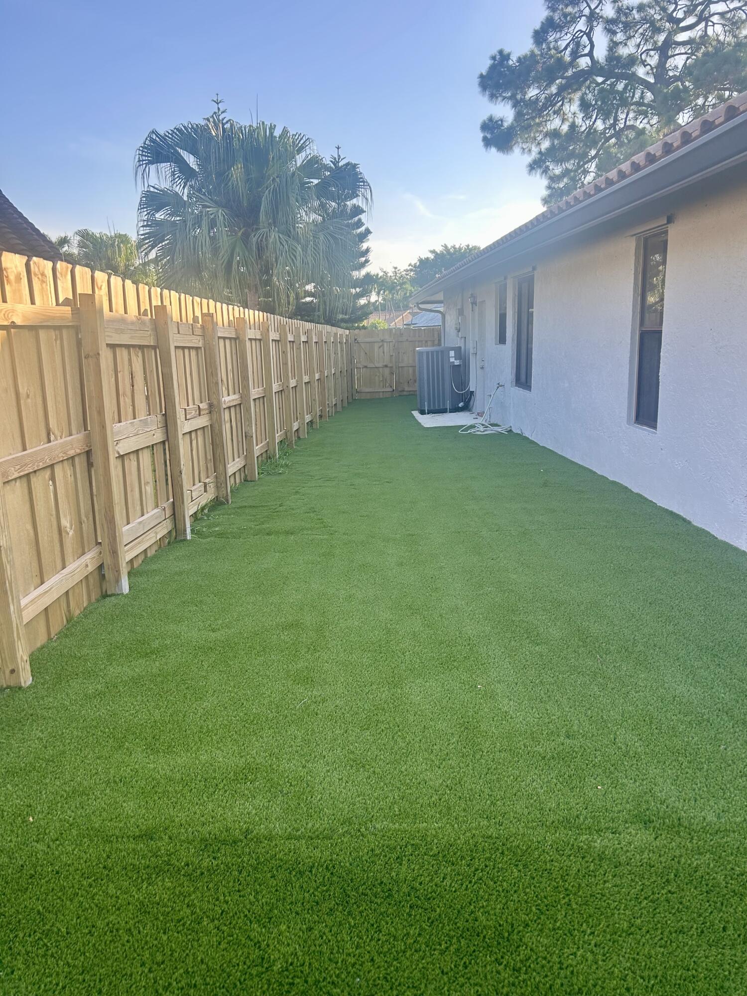GREENS - Residential Lease
