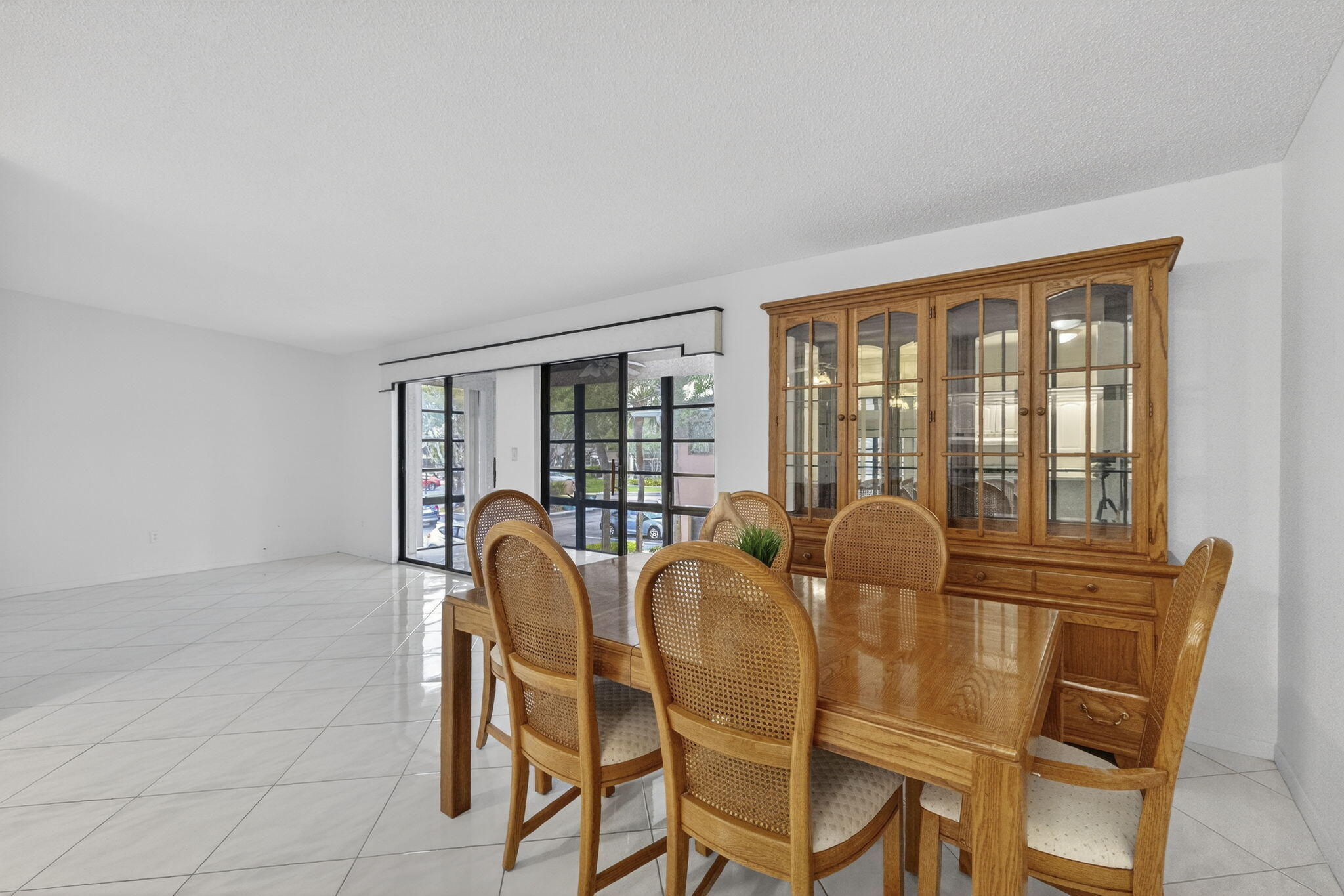 ASHMONT CONDOMINIUM H - Residential