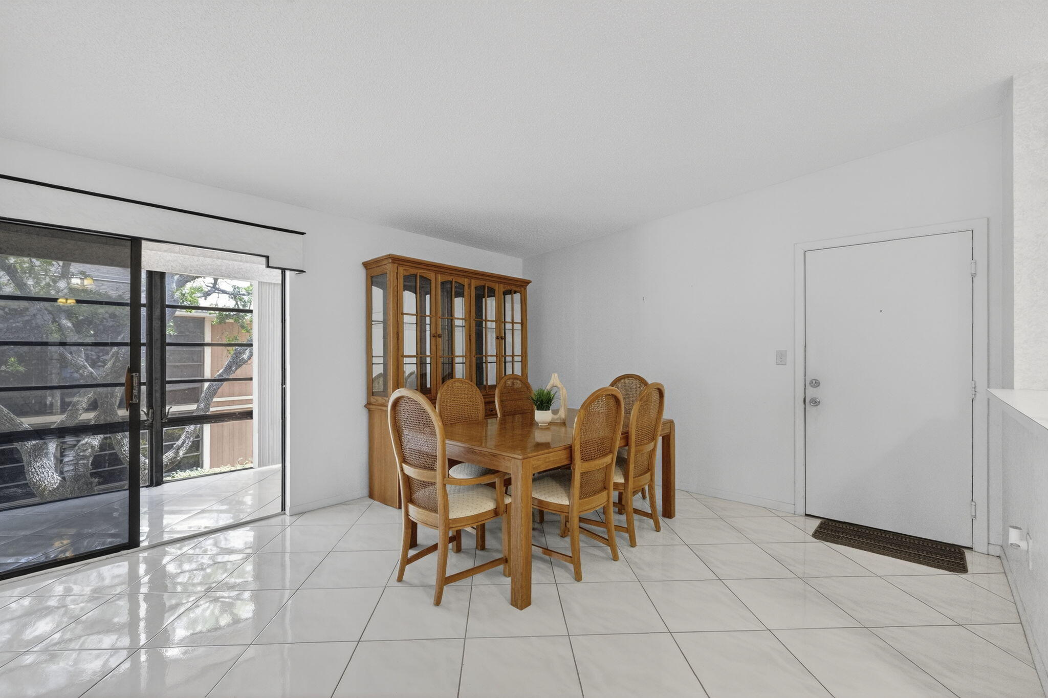 ASHMONT CONDOMINIUM H - Residential