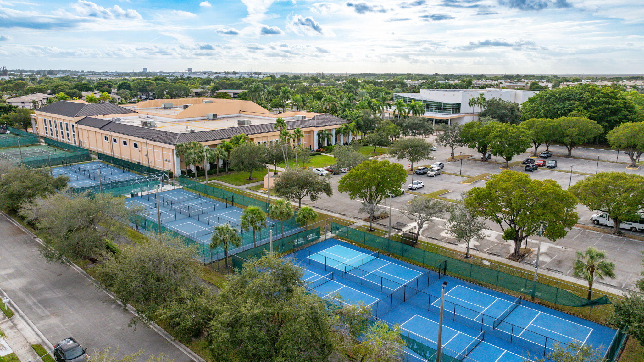 ASHMONT CONDOMINIUM H - Residential