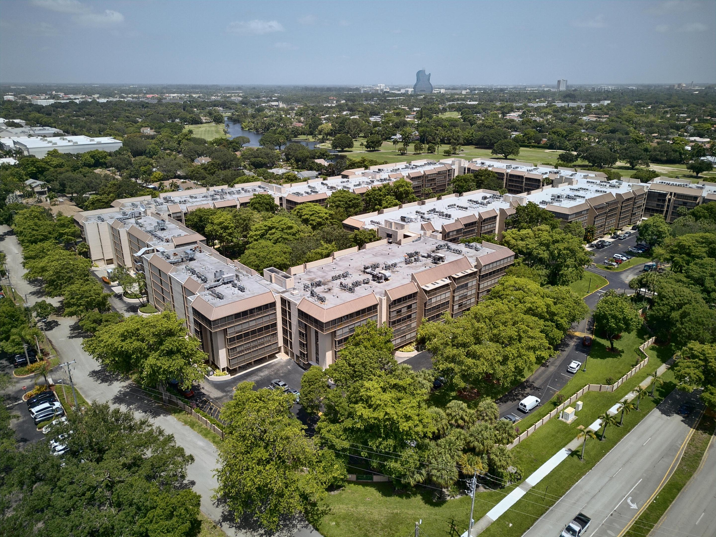 GRANDVIEW AT EMERALD HILLS CONDO - Residential