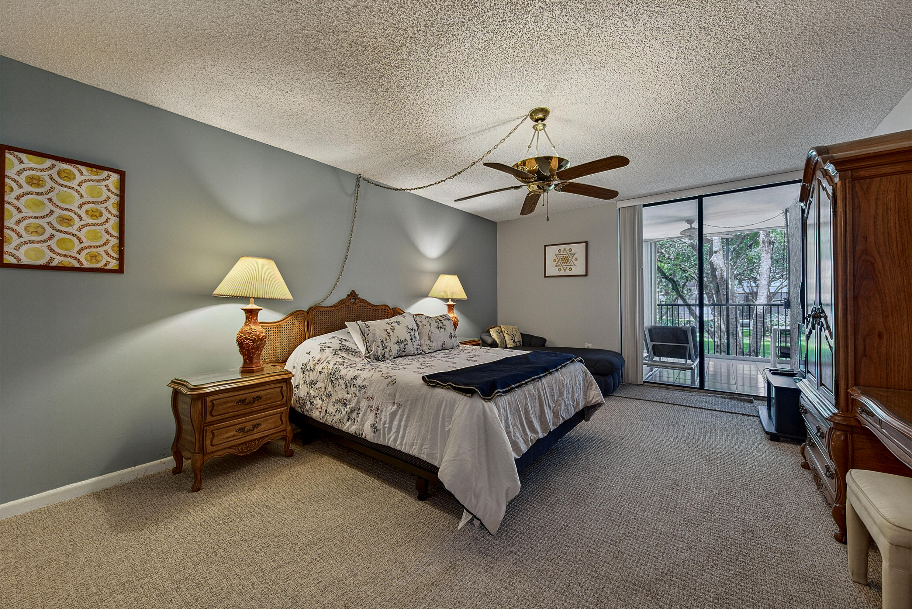GRANDVIEW AT EMERALD HILLS CONDO - Residential