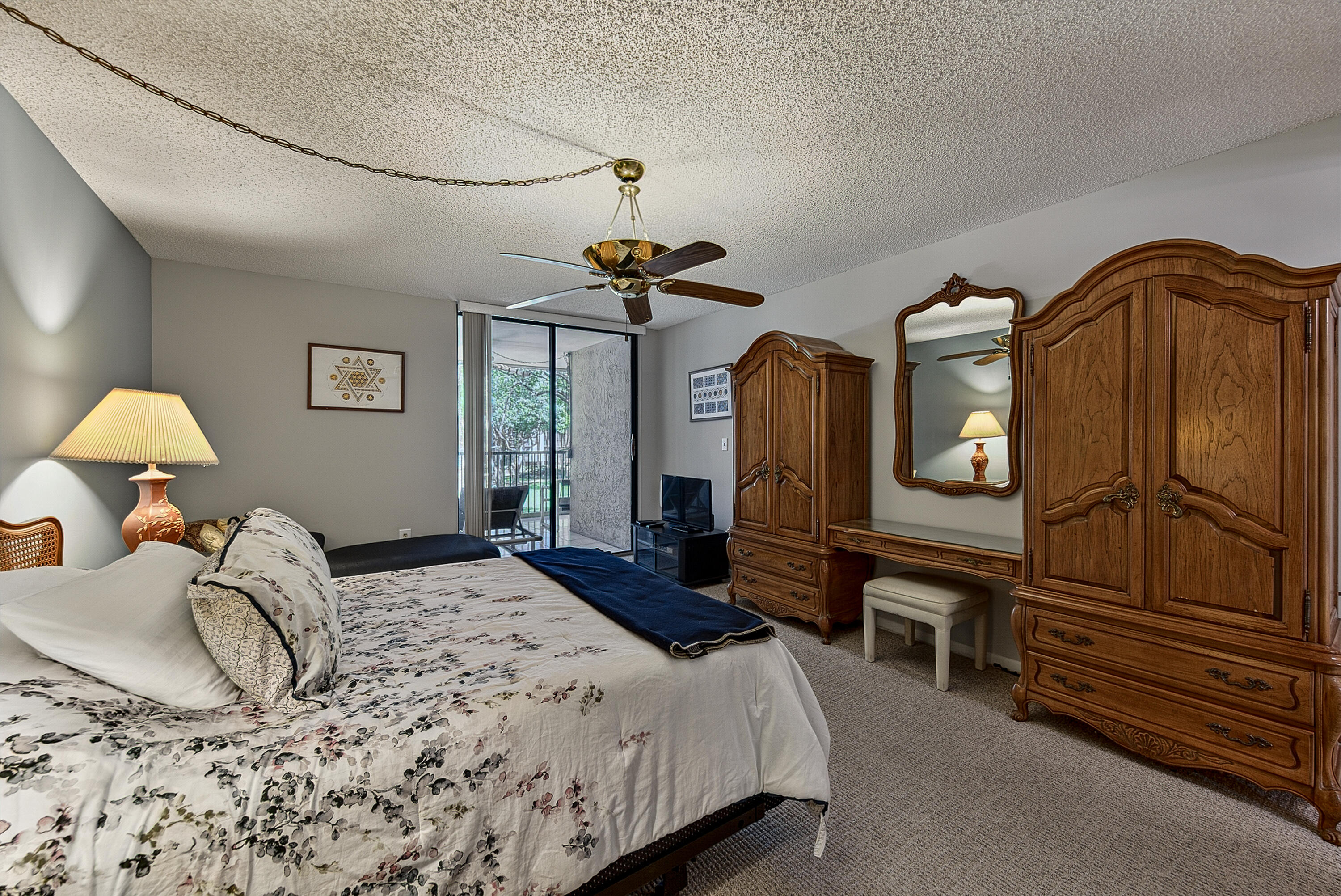 GRANDVIEW AT EMERALD HILLS CONDO - Residential